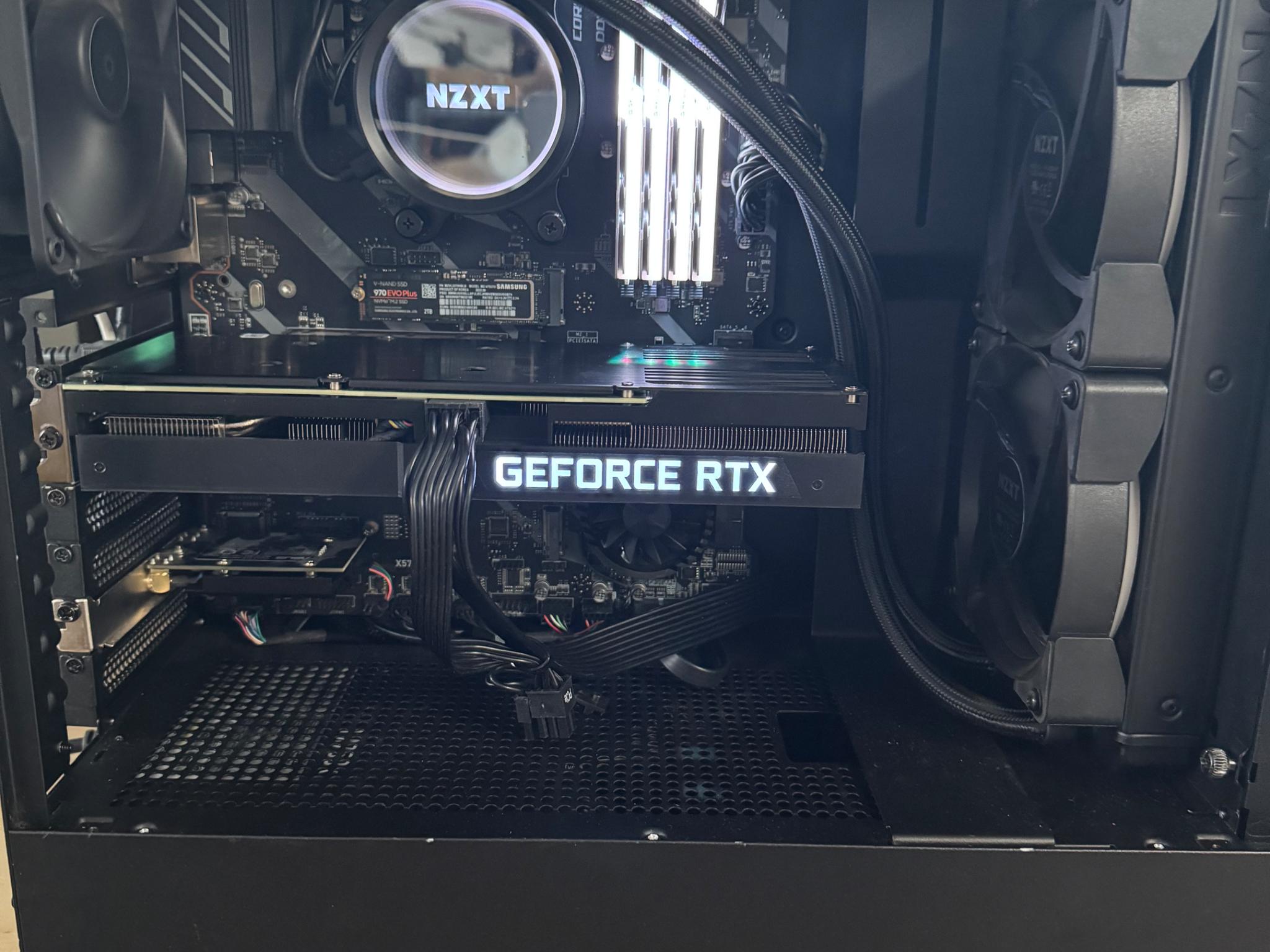 Gaming Creator PC RTX 3070 5950x 32 gb ddr4
