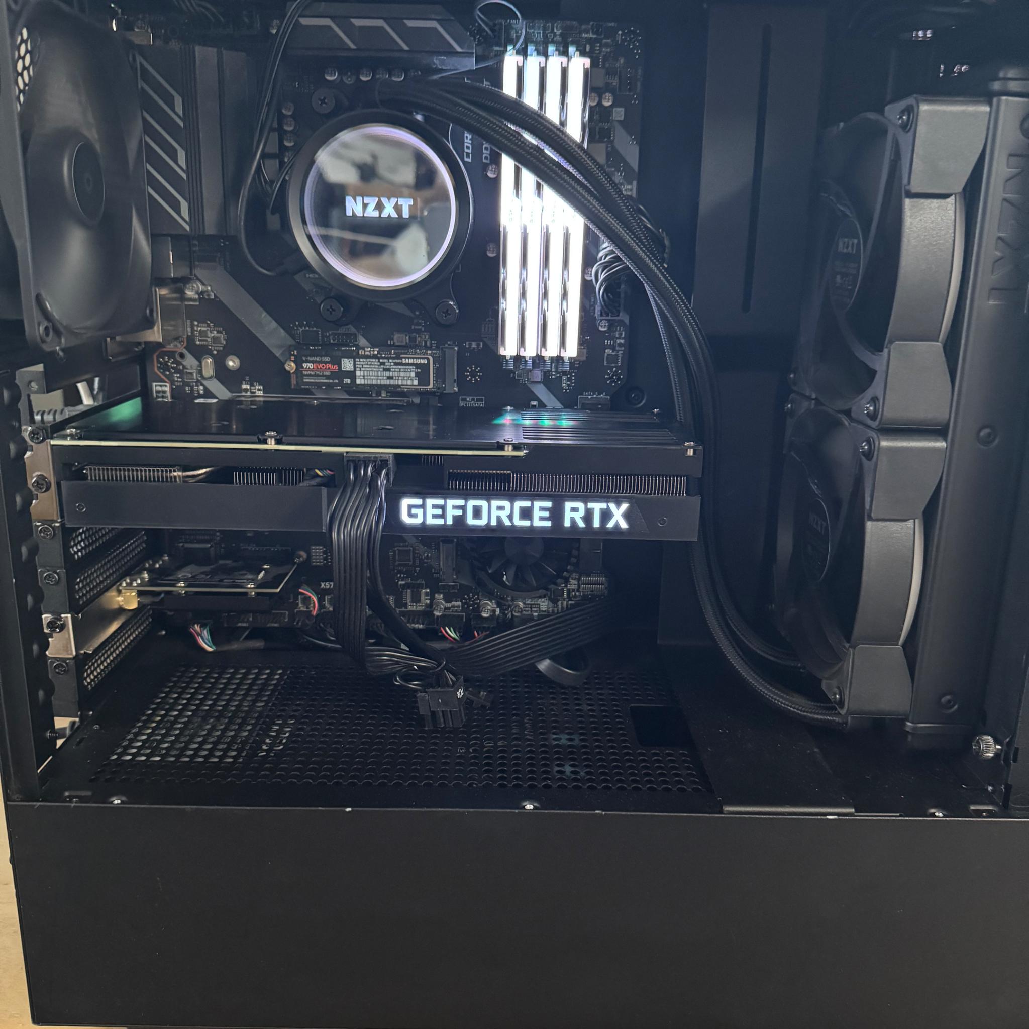 Gaming Creator PC RTX 3070 5950x 32 gb ddr4