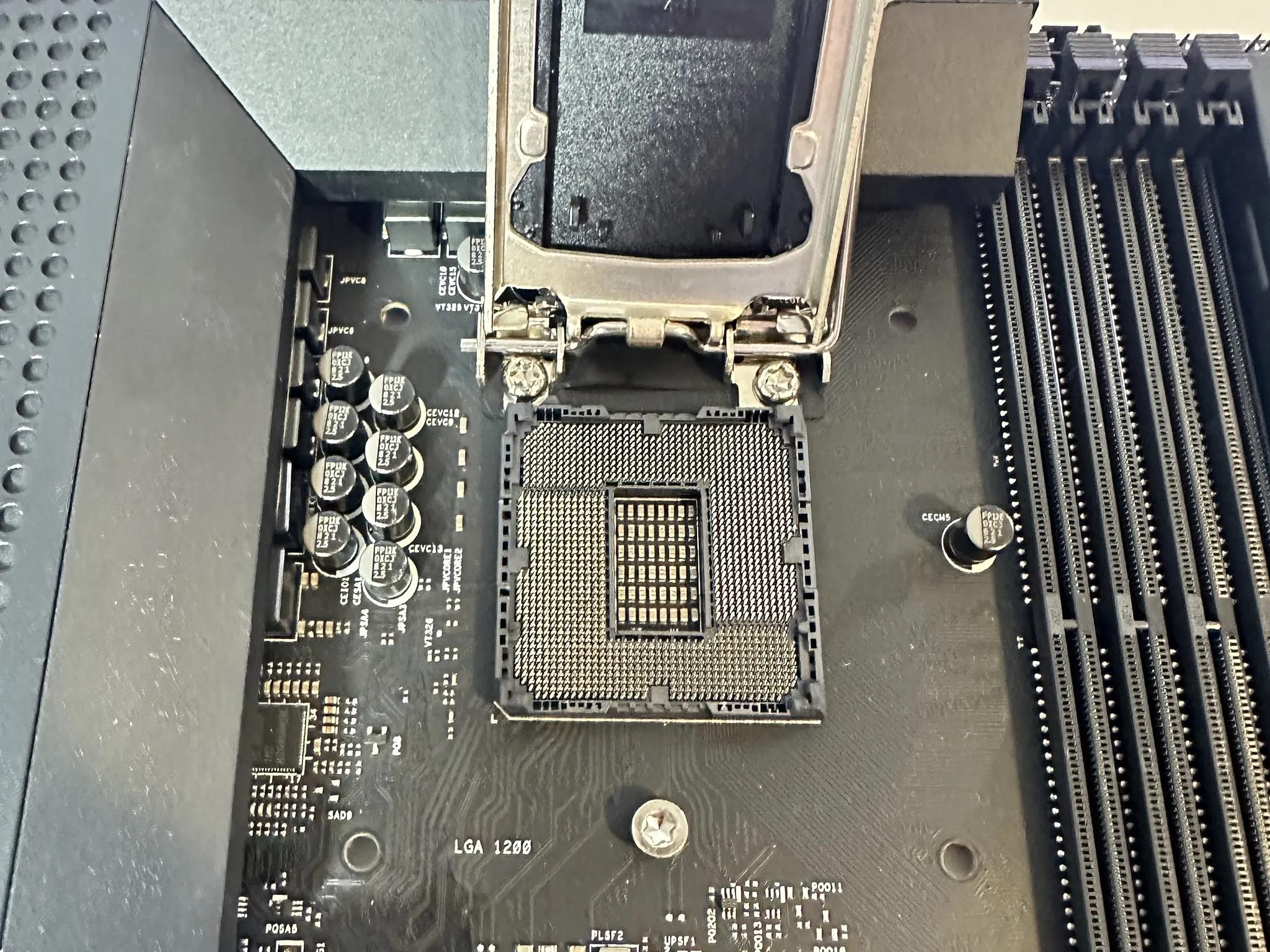 NZXT N7 Z490 Intel LGA1200 DDR4 ATX Desktop Motherboard W/ Original Box & Accesories