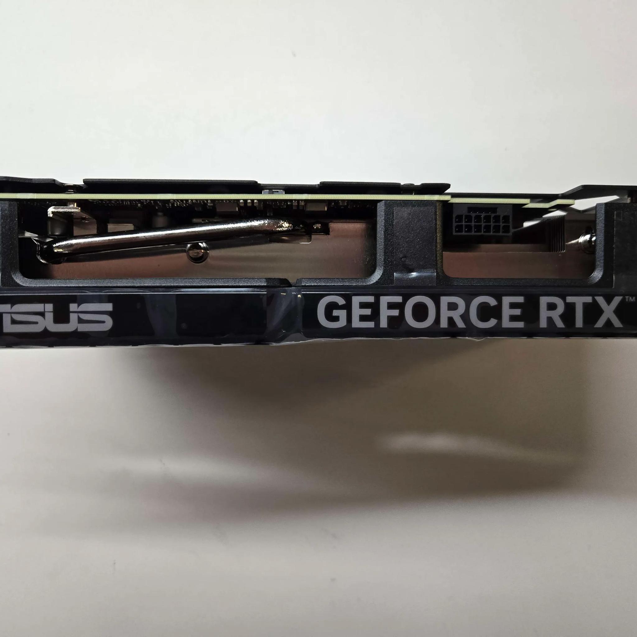 ASUS Dual GeForce RTX™ 4070 SUPER OC Edition 12GB GDDR6X