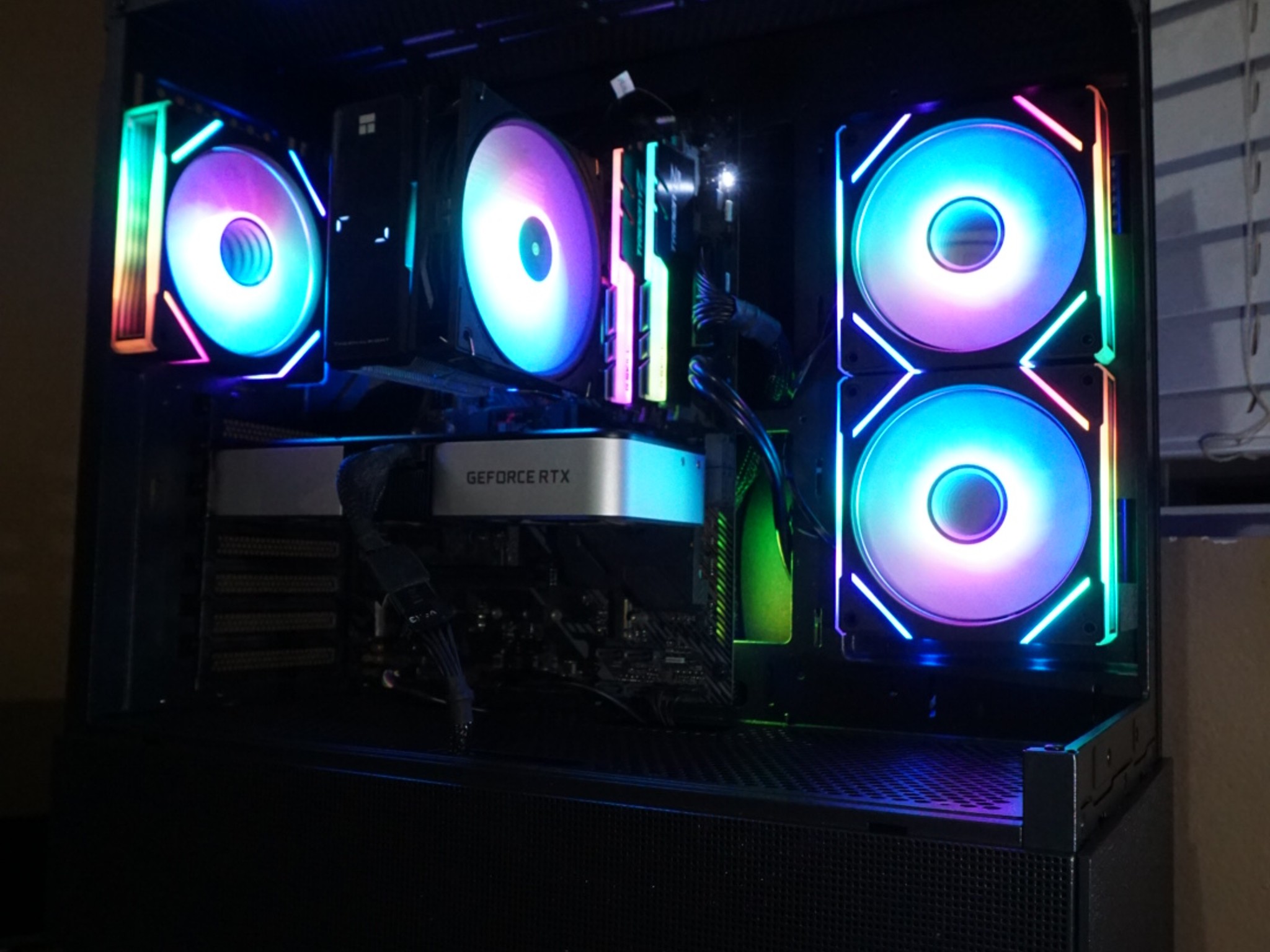 🚀 Mid-Tier Gaming Powerhouse | Ryzen 5 5600X + RTX 3060 Ti FE (32GB RAM / 1TB NVMe)