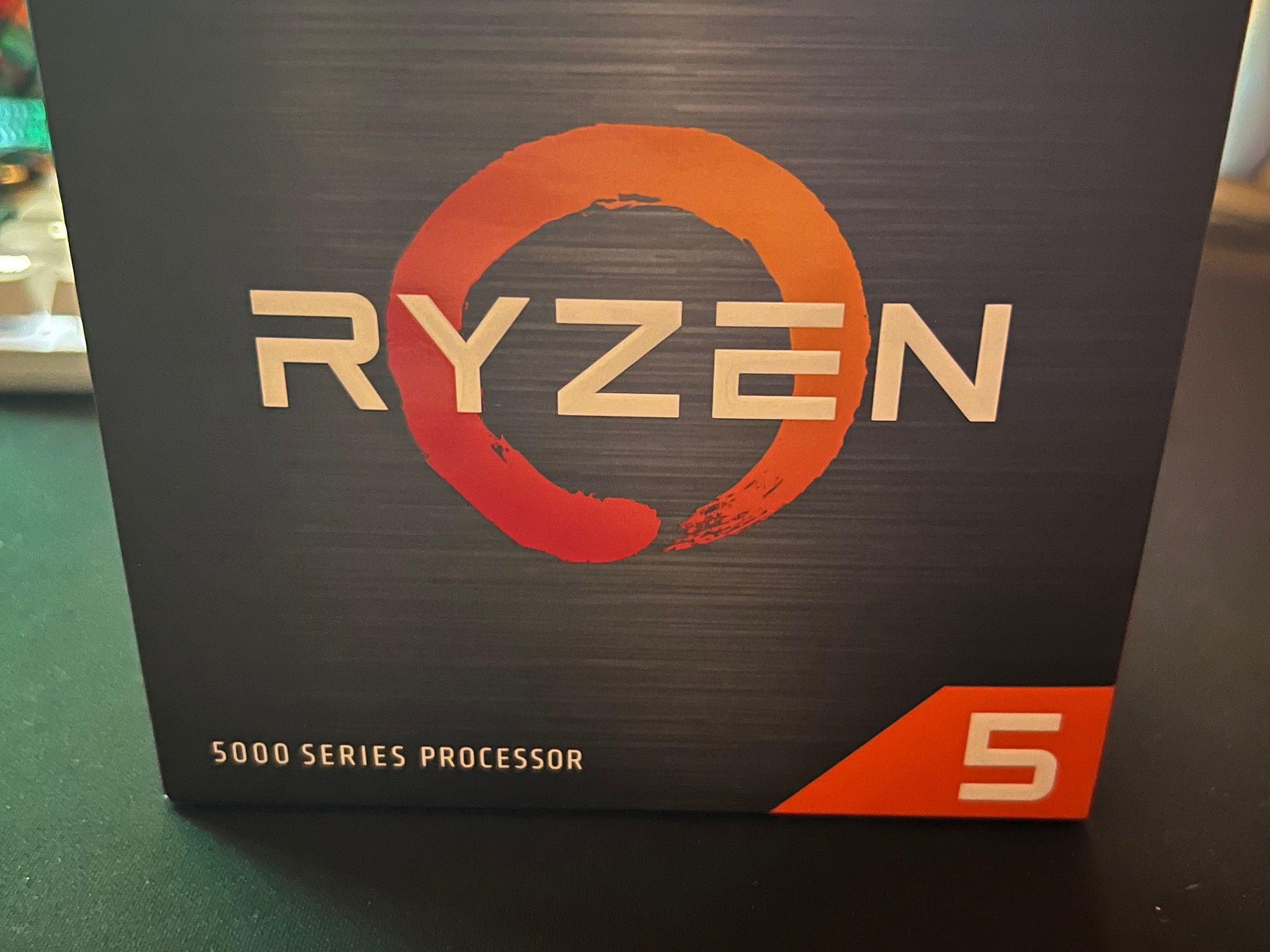 AMD Ryzen 5 5600X 6-core and 12-wire unlocked desktop processor Wraith Stealth Cooler (No paste)