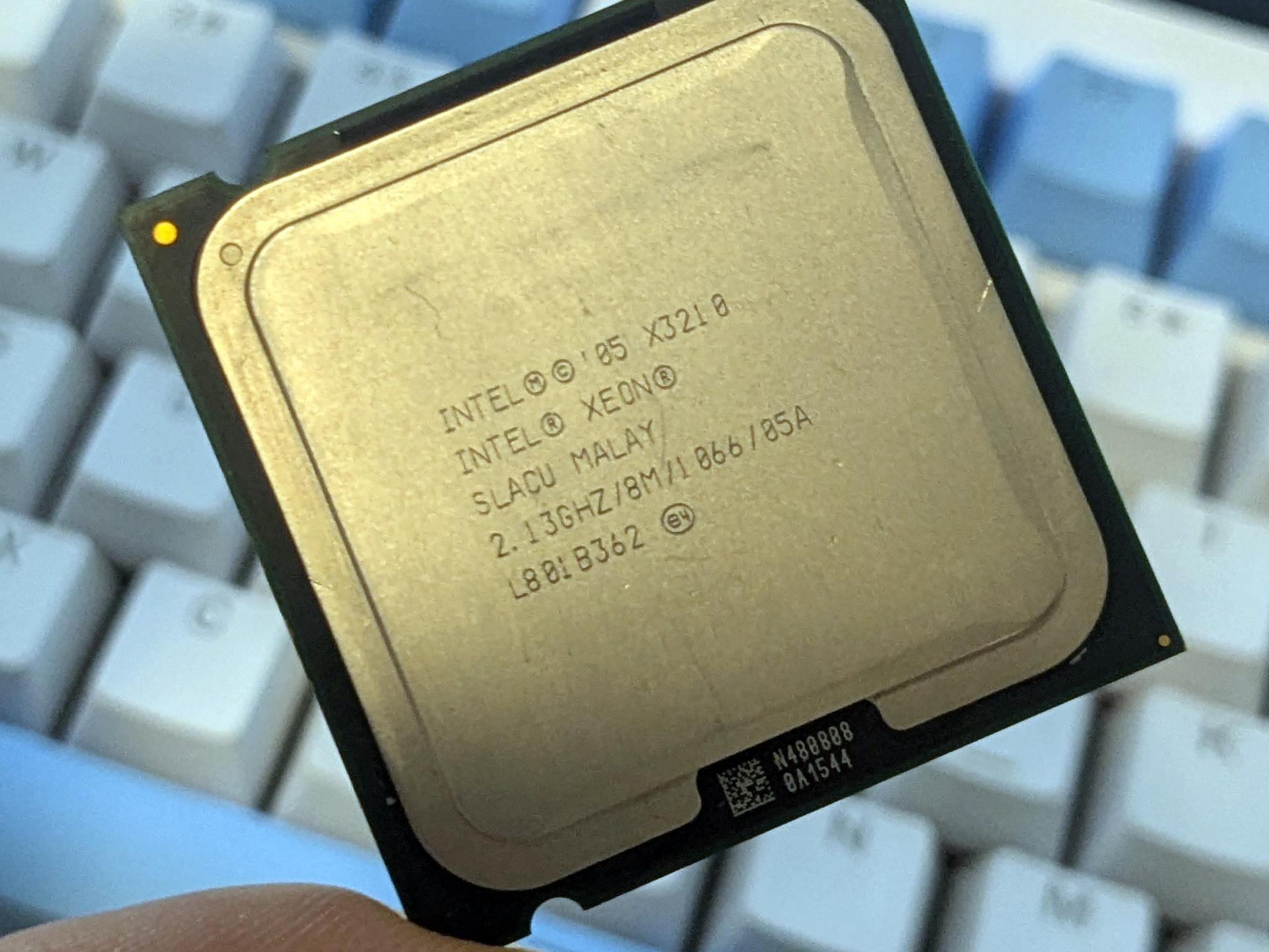 Intel Xeon x3210 4-Core 2.13ghz 8mb Cache LGA775 Budget Workstation/Server/Router/Firewall CPU