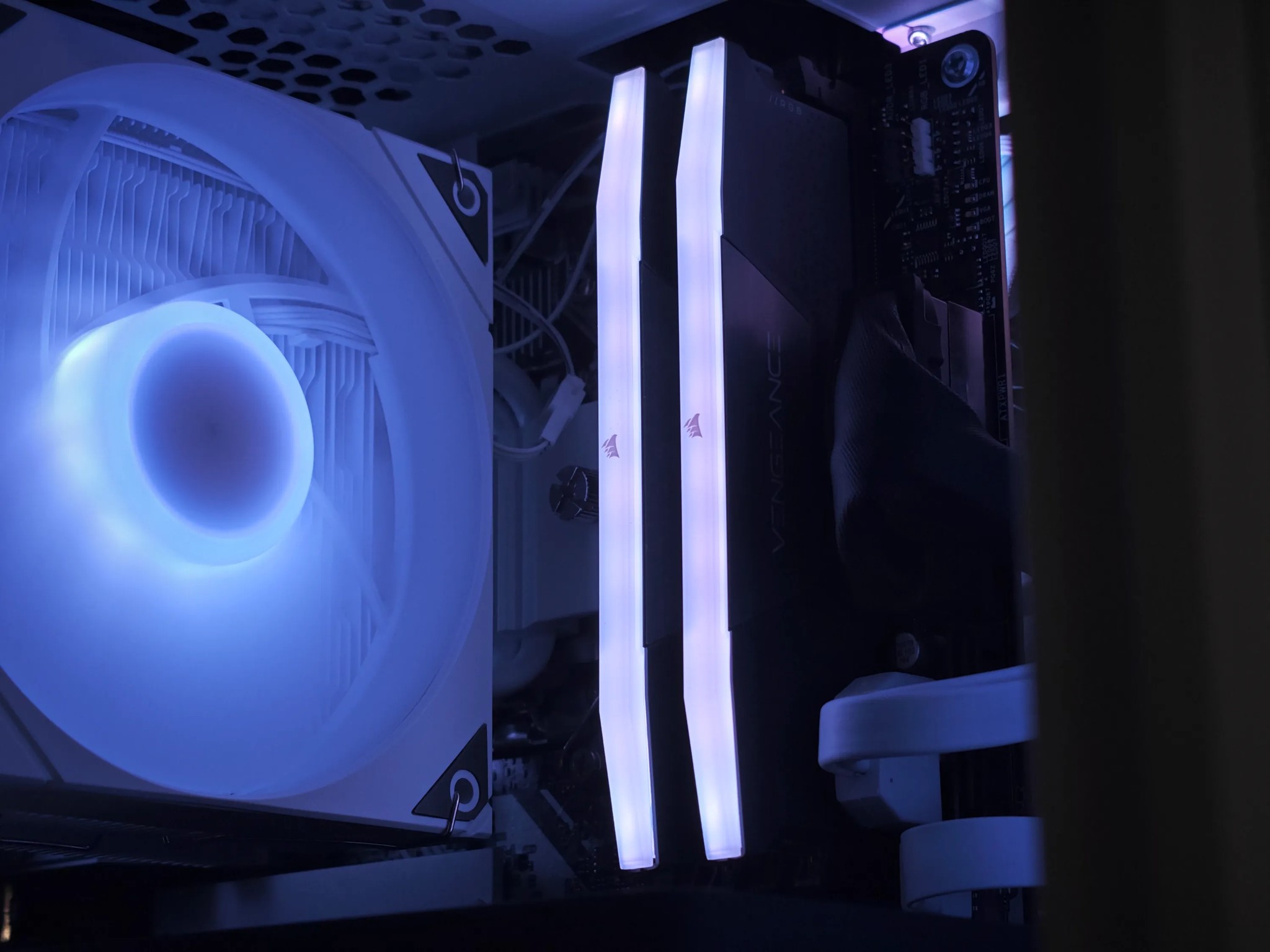 Arc B580, Ryzen 7 7700X, 32GB DDR5 | 1080P/1440P Gaming PC
