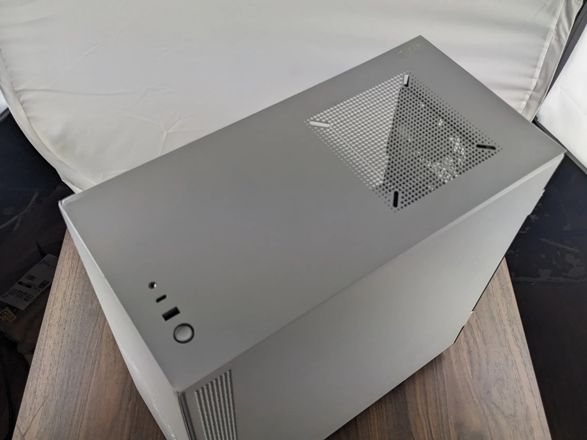 GamerSxin Custom 5600 XT i5-6500 8GB 2133mhz 1TB SSD