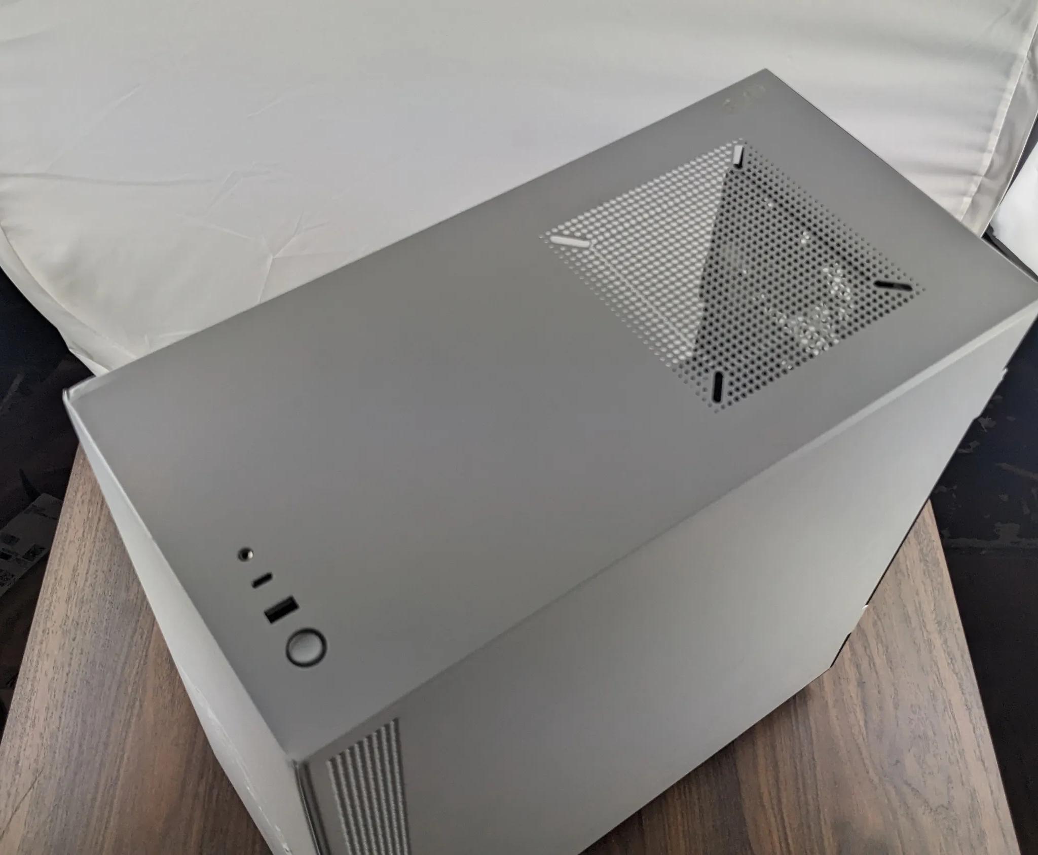 GamerSxin Custom 5600 XT i5-6500 8GB 2133mhz 1TB SSD