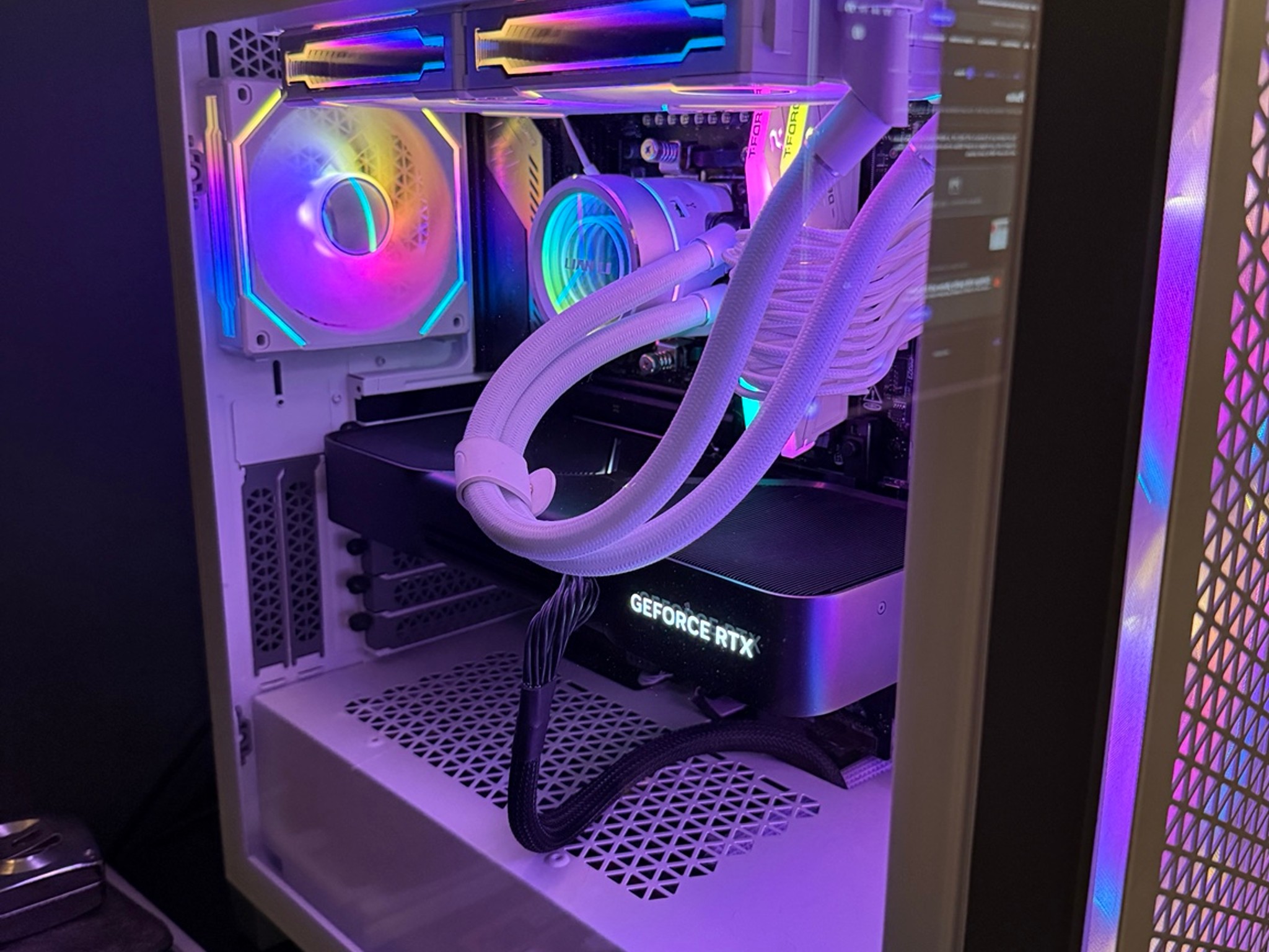 NVIDIA GeForce RTX 5090 Founders Edition