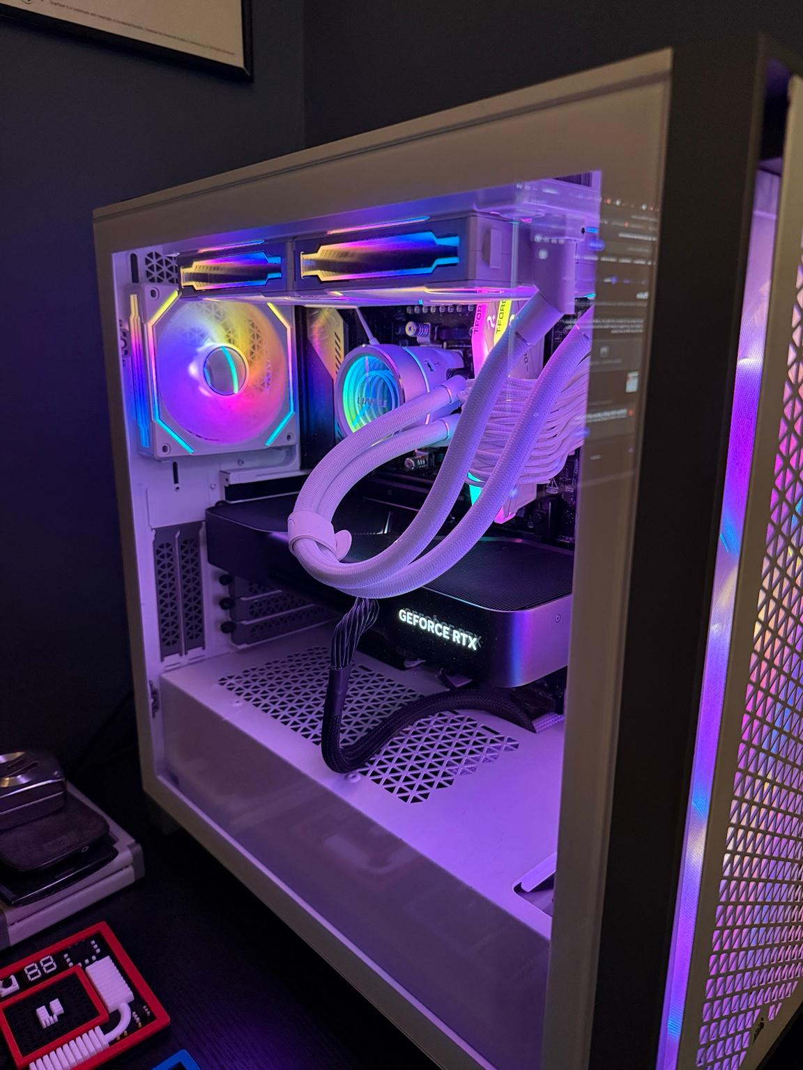 NVIDIA GeForce RTX 5090 Founders Edition