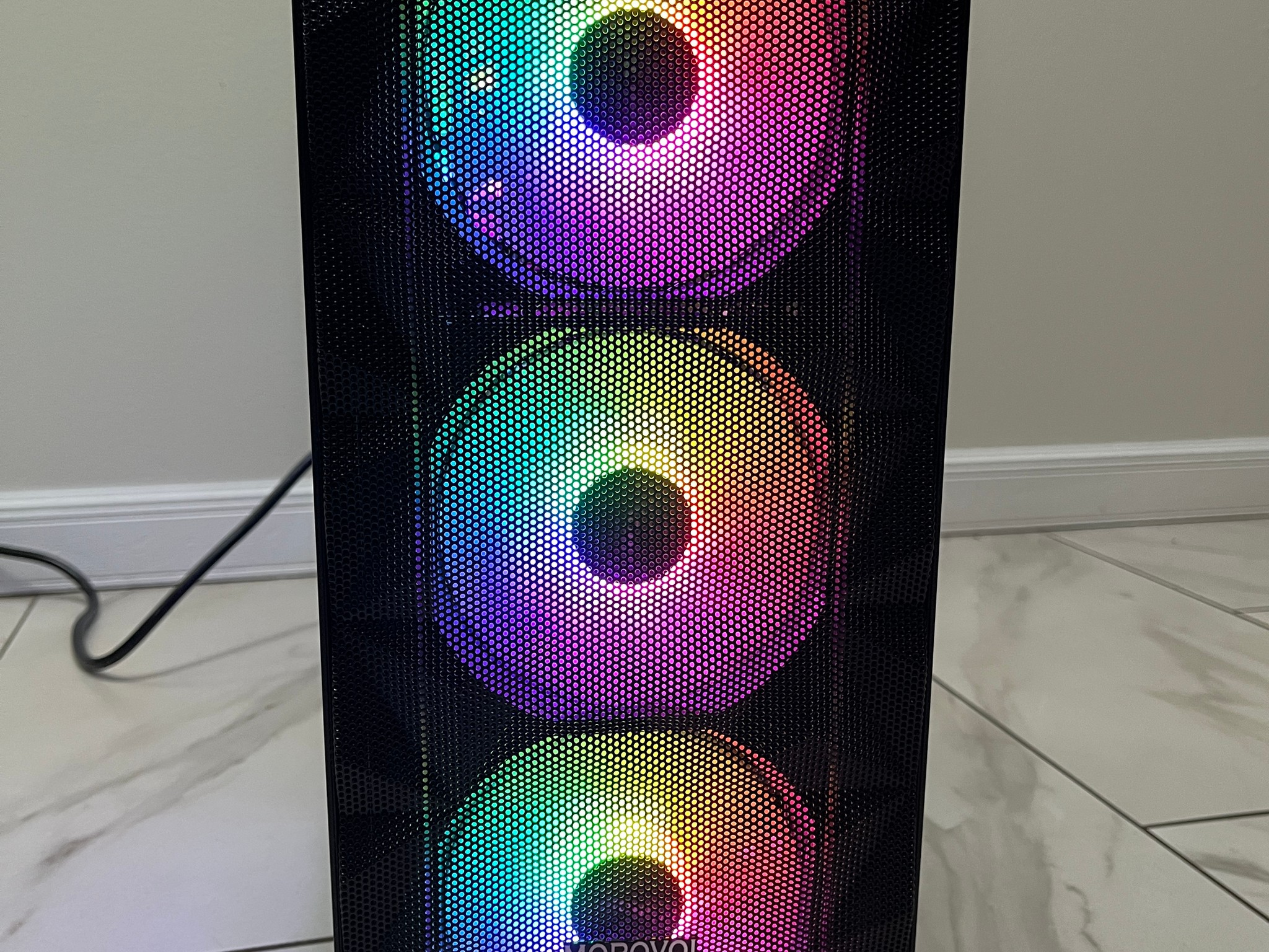 NVIDIA RTX 2060, Intel i7-6700k, 12GB RAM, 870 GB Storage, High FPS RGB Gaming PC w/ Wi-Fi & BT