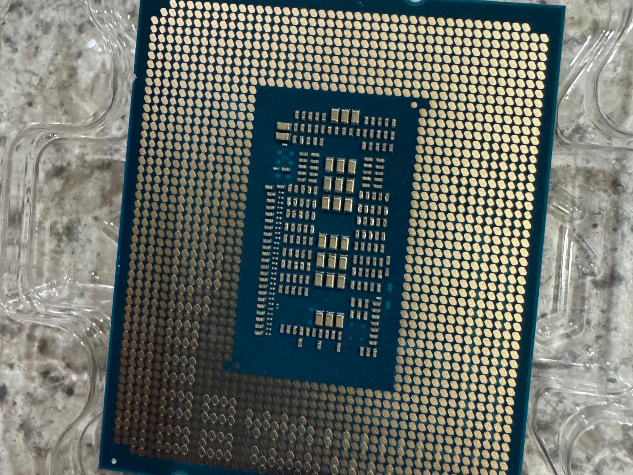 Intel 12th gen i5-12600k processor