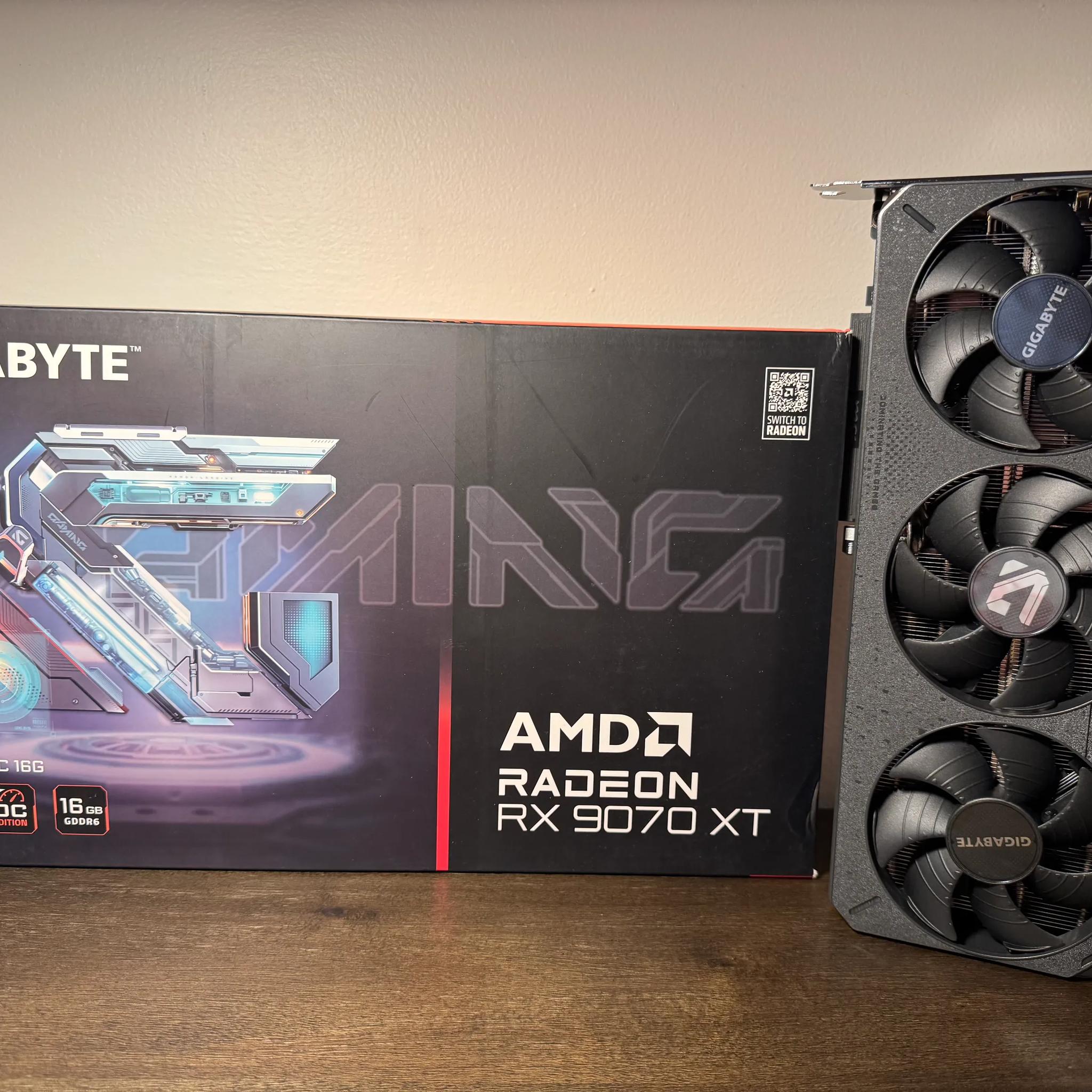 GIGABYTE Gaming Radeon RX 9070 XT 16GB Gaming OC