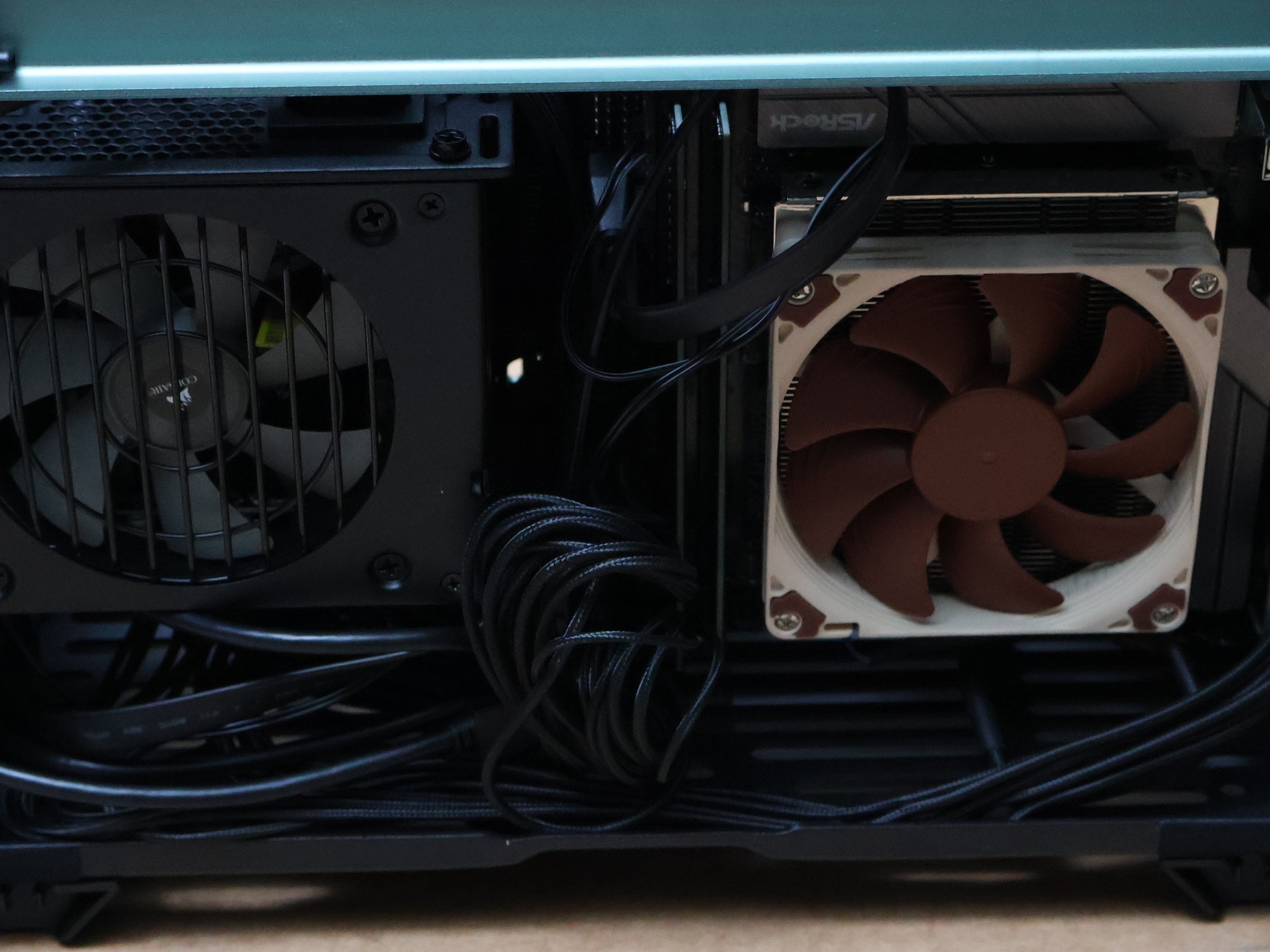 Steam OS powered 9060XT 16GB Mini ITX build, Fractal Design Terra and R5 5600G, 16GB RAM, 2TB SSD
