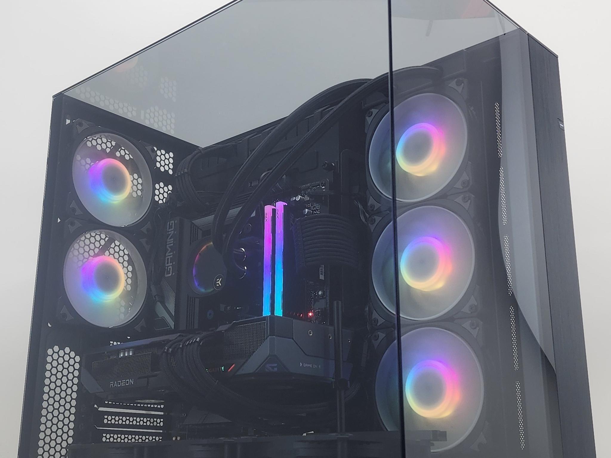 Gaming PC Ryzen 7 9800X3D 32GB RAM 2TB SSD RX 7900 XTX 24GB Windows 11 Computer