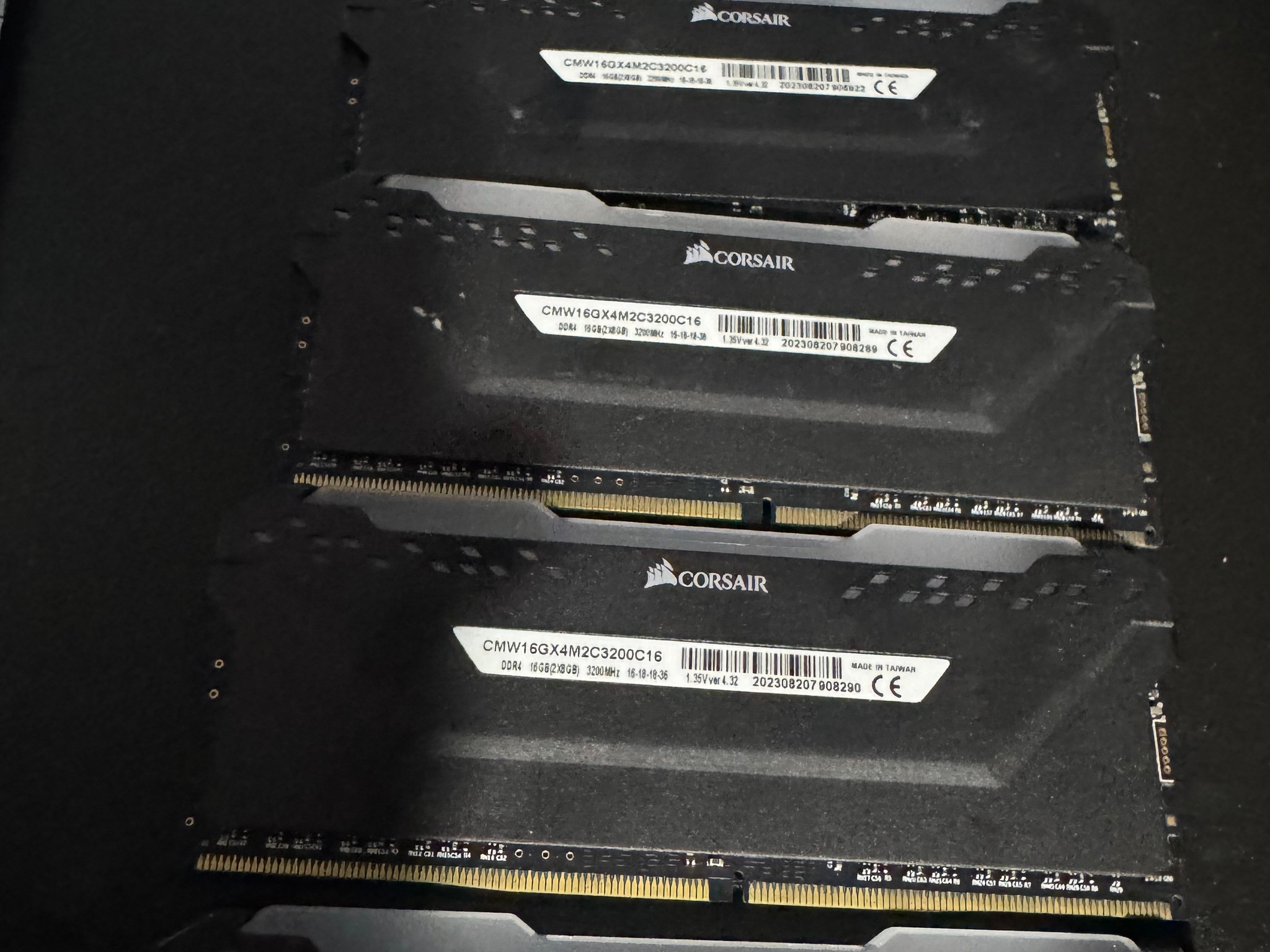 Corsair Vengeance RGB Pro 32GB (4x8GB) DDR4 3200MHz RAM Kit – RGB – Tested