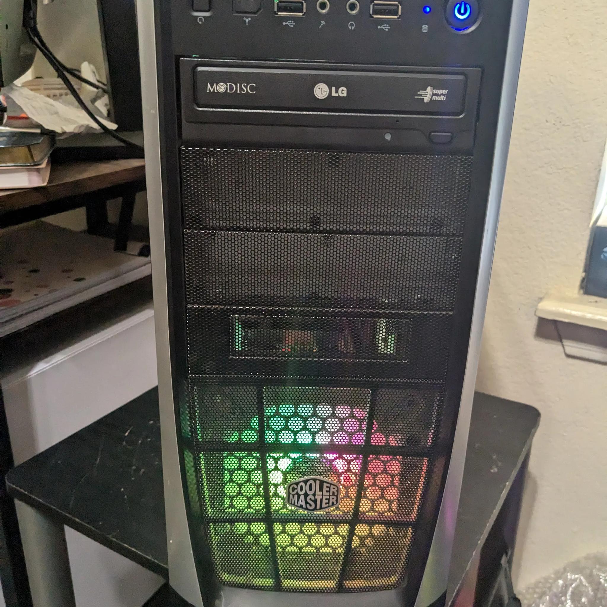 90 FPS Fortnite | 180 Day Warranty | RGB, WiFi, Xeon E3 (i7-2600S), GTX 970, 512GB SSD, Win10
