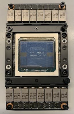 NVIDIA TESLA V100-SXM2-32GB Graphics Accelerator 699-2G503-0204-210 SERVER GPU