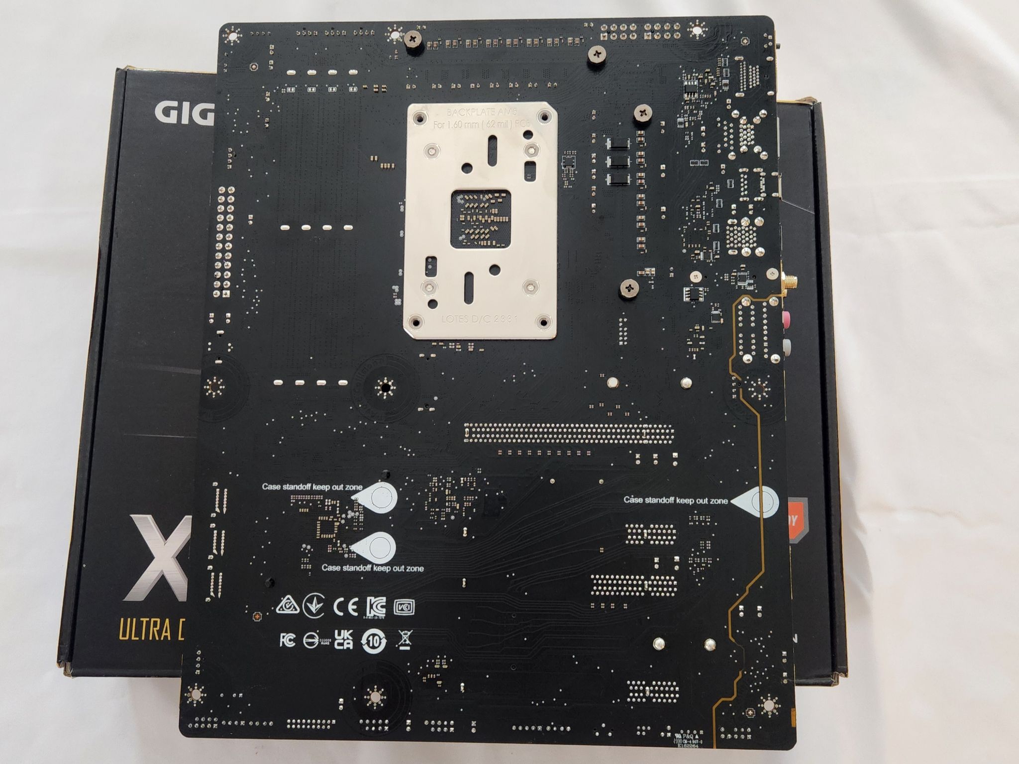 MSI PRO B650-P WIFI 6E AM5 ATX AMD Motherboard DDR5