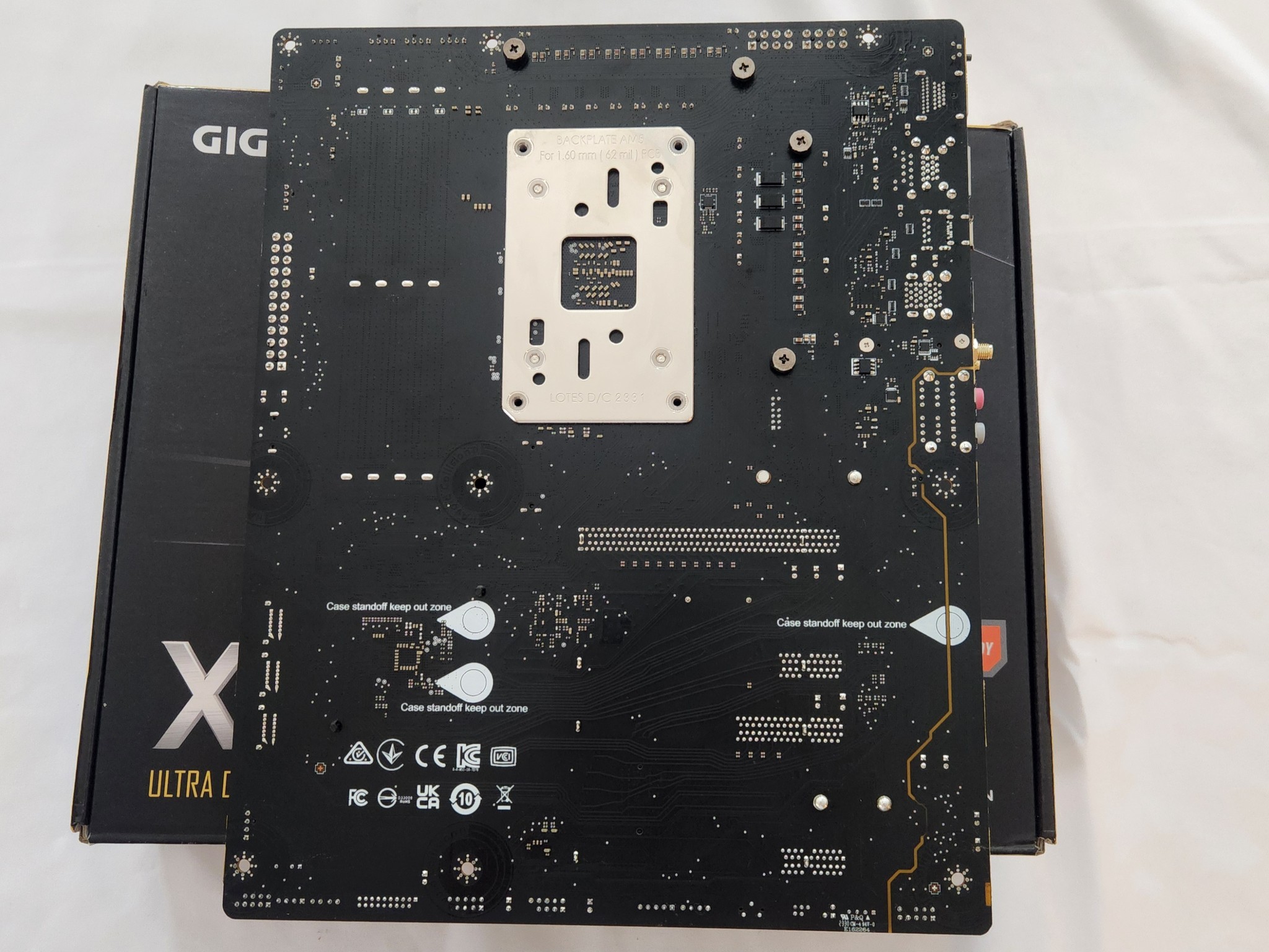 MSI PRO B650-P WIFI 6E AM5 ATX AMD Motherboard DDR5