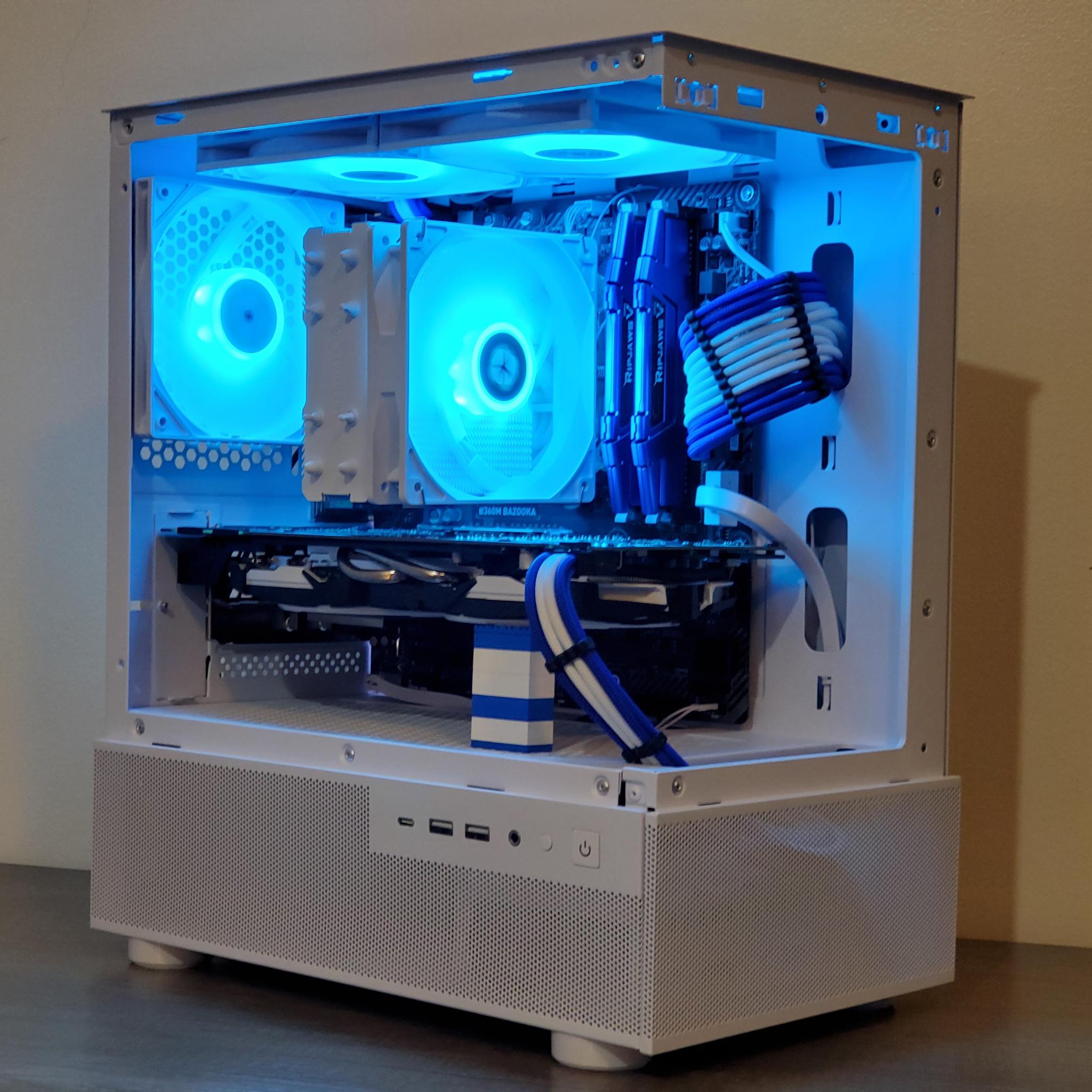 White + Blue Gaming PC | GTX 1070 | i5 8400 | 16GB | 512GB | ARGB | Wi-Fi + BT