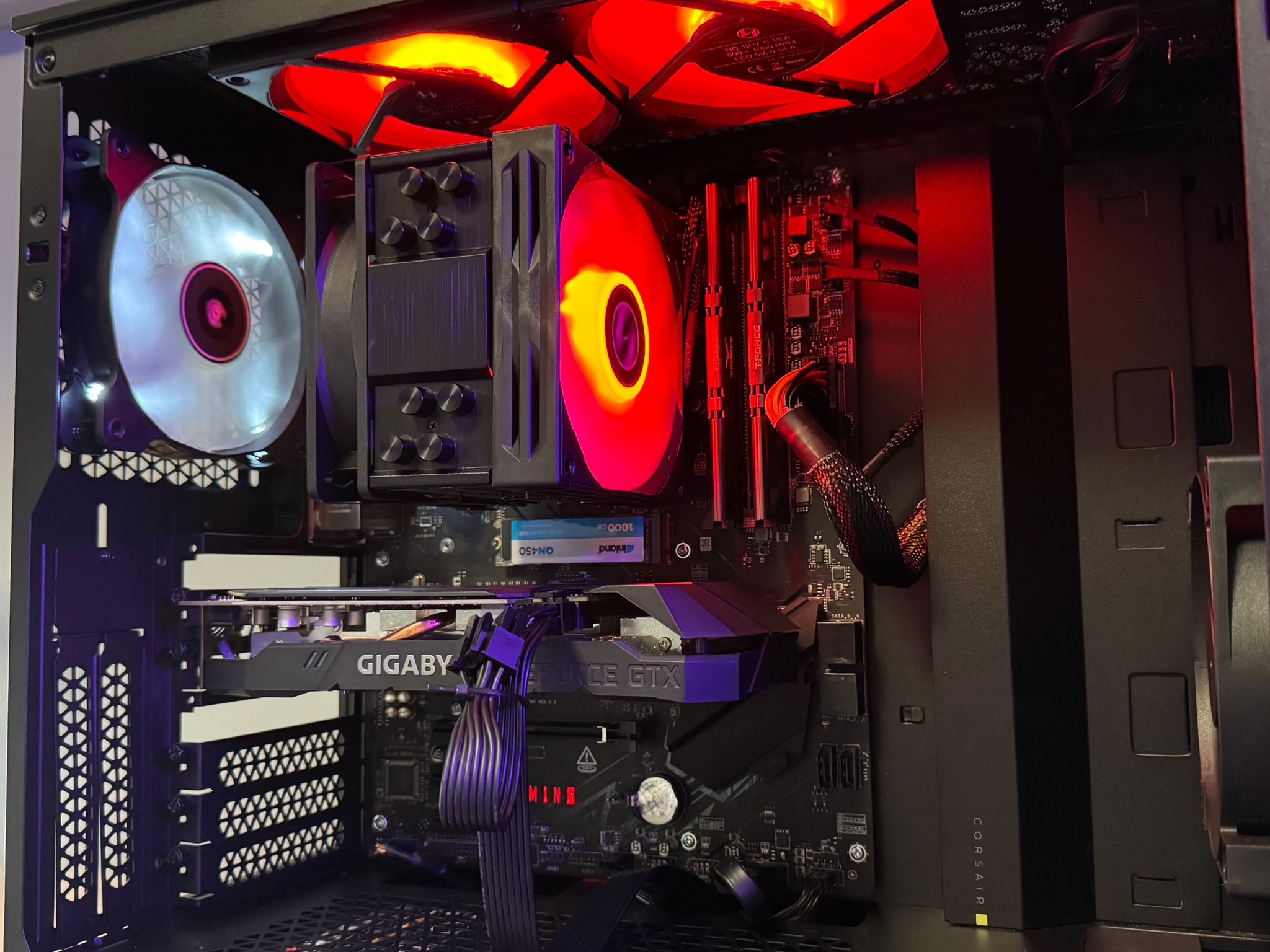 1080p Killer 👾Gaming PC! || Ryzen 7 3700x + GTX 1660 OC Build!