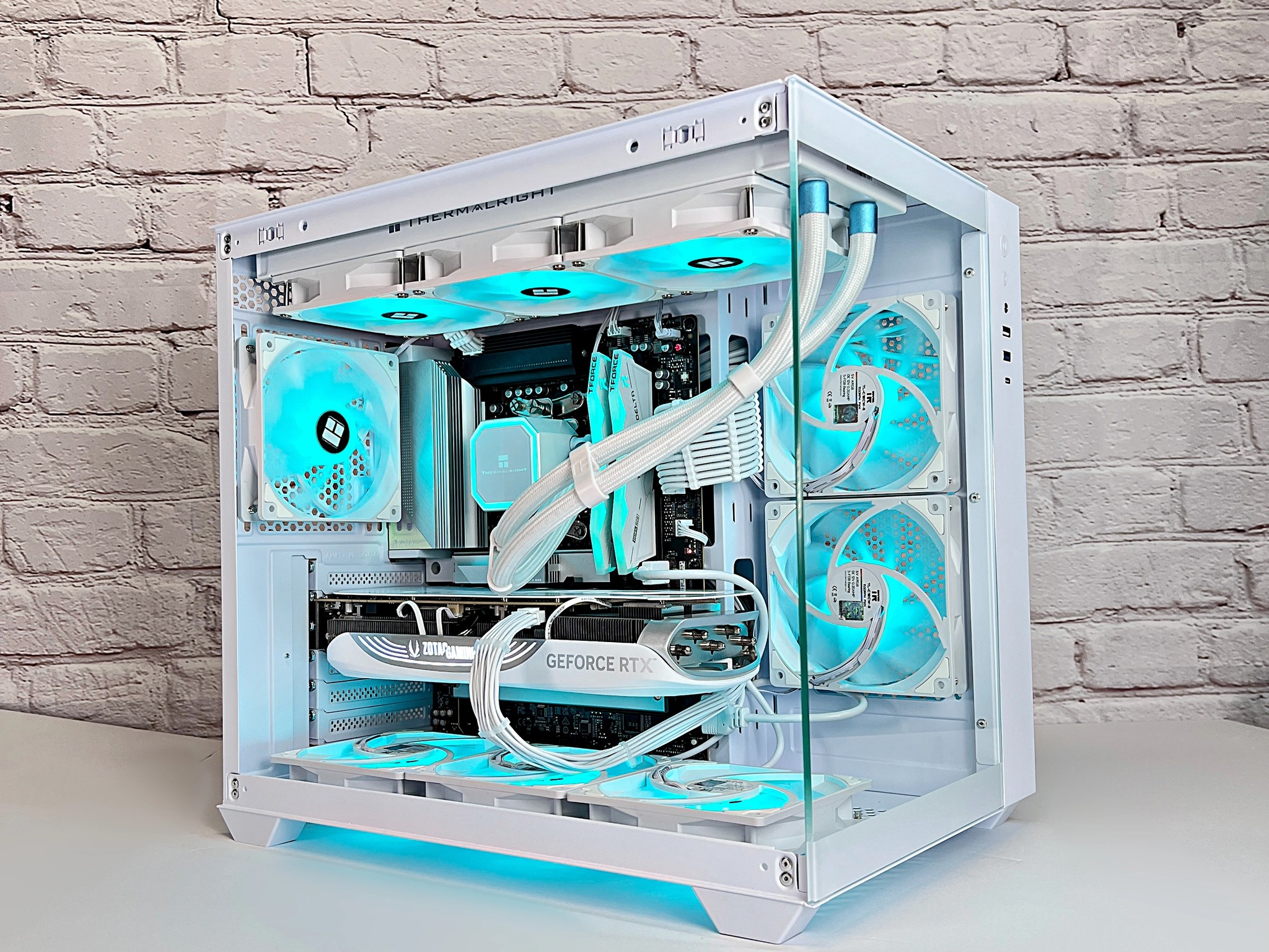 AMD Ryzen 7 7800X3D RTX 4080 Super 32GB DDR5 2TB M.2 WIN 11 Pro Gaming PC