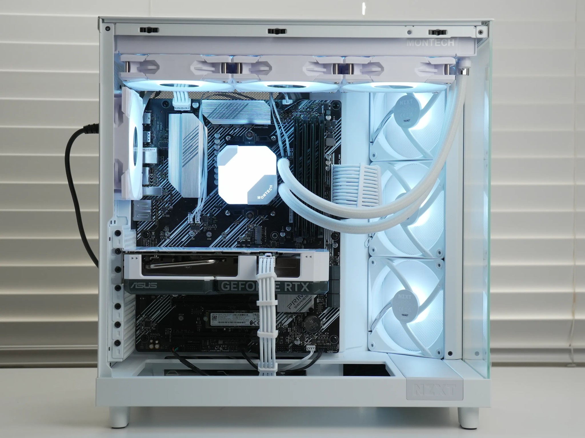RTX 4060 | RYZEN 7 3700X | 32GB RAM | 1TB SSD | WIFI & BT | Windows 11-Gaming PC