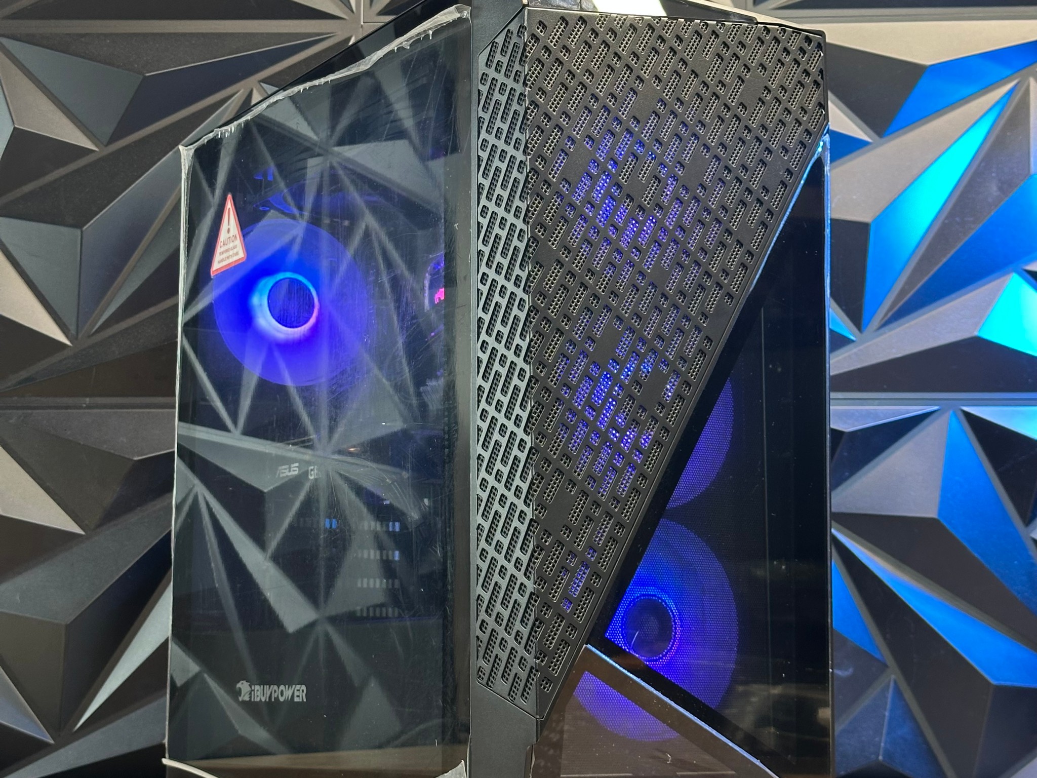 Liquid cooled | Nvidia RTX 5060 8GB | Intel i5 13400f | 16GB DDR5 | 1TB NVME | Custom Gaming PC