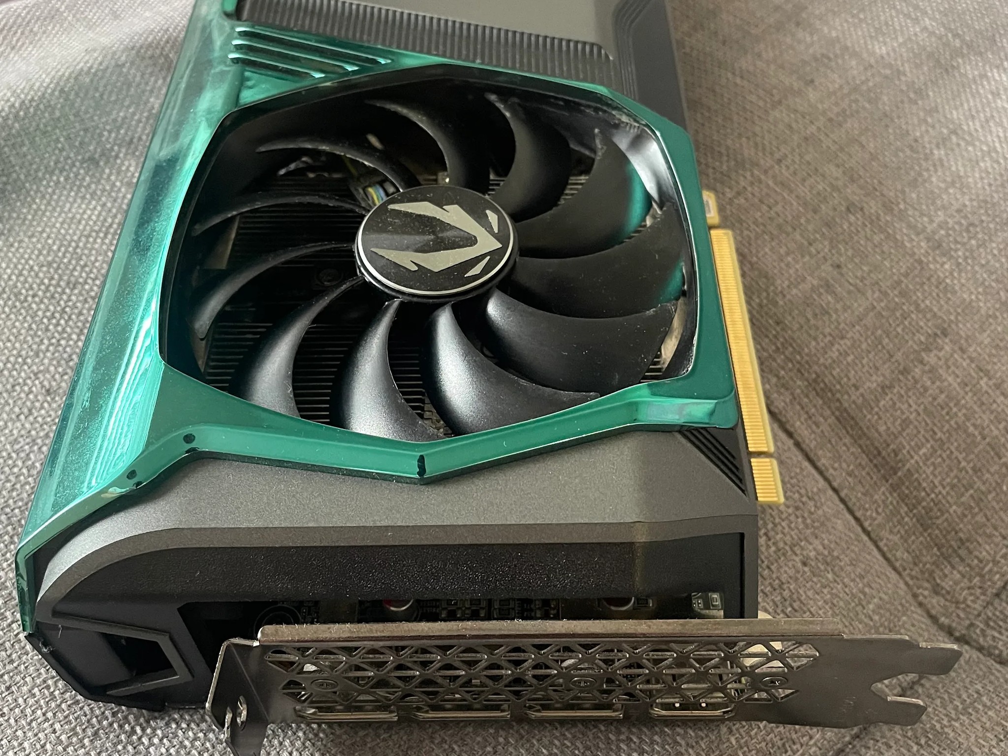 ZOTAC HOLO AMP RTX 3070