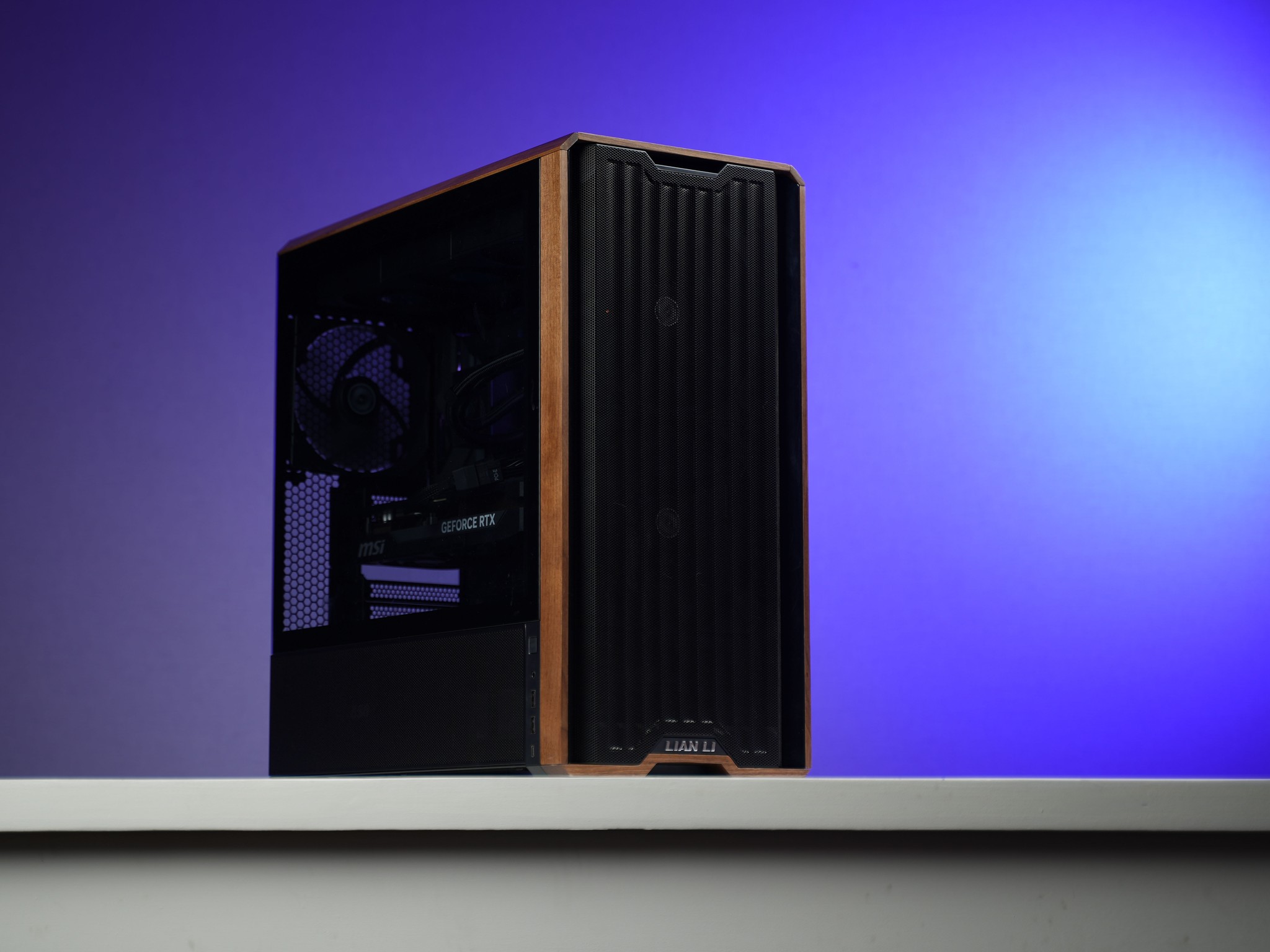 \ RF-01 / RTX 5070 Ti Intel Core Ultra 7 265F 32GB 2TB Windows 11 Workstation Gaming PC