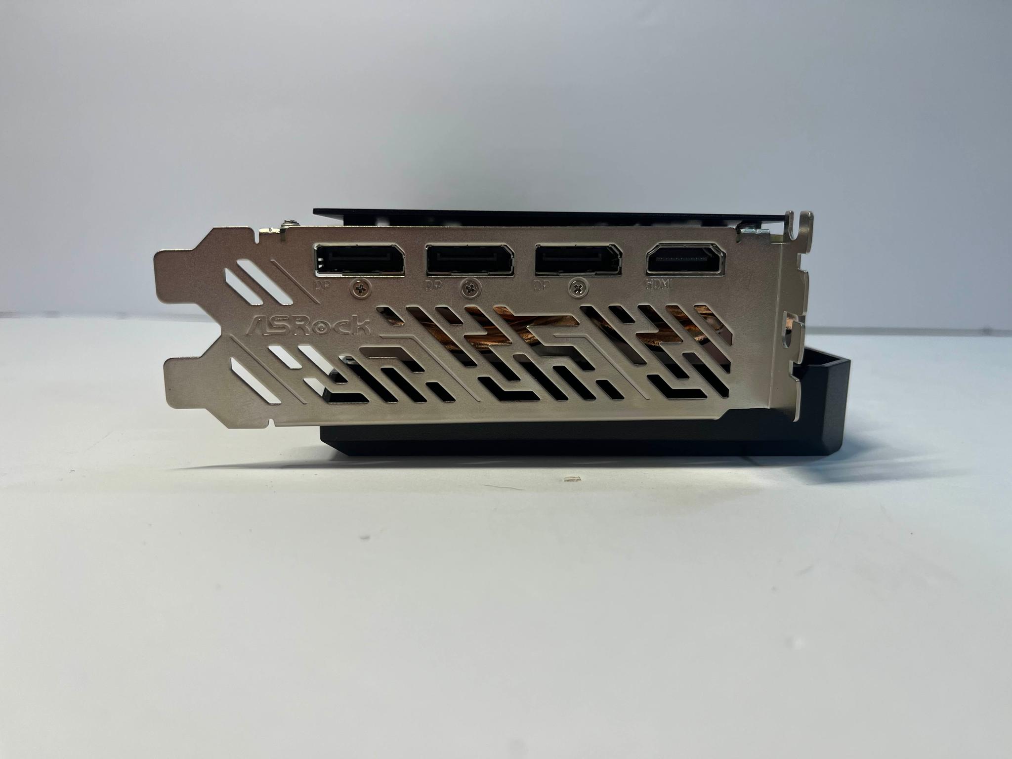ASRock Radeon RX 7700 XT Challenger OC