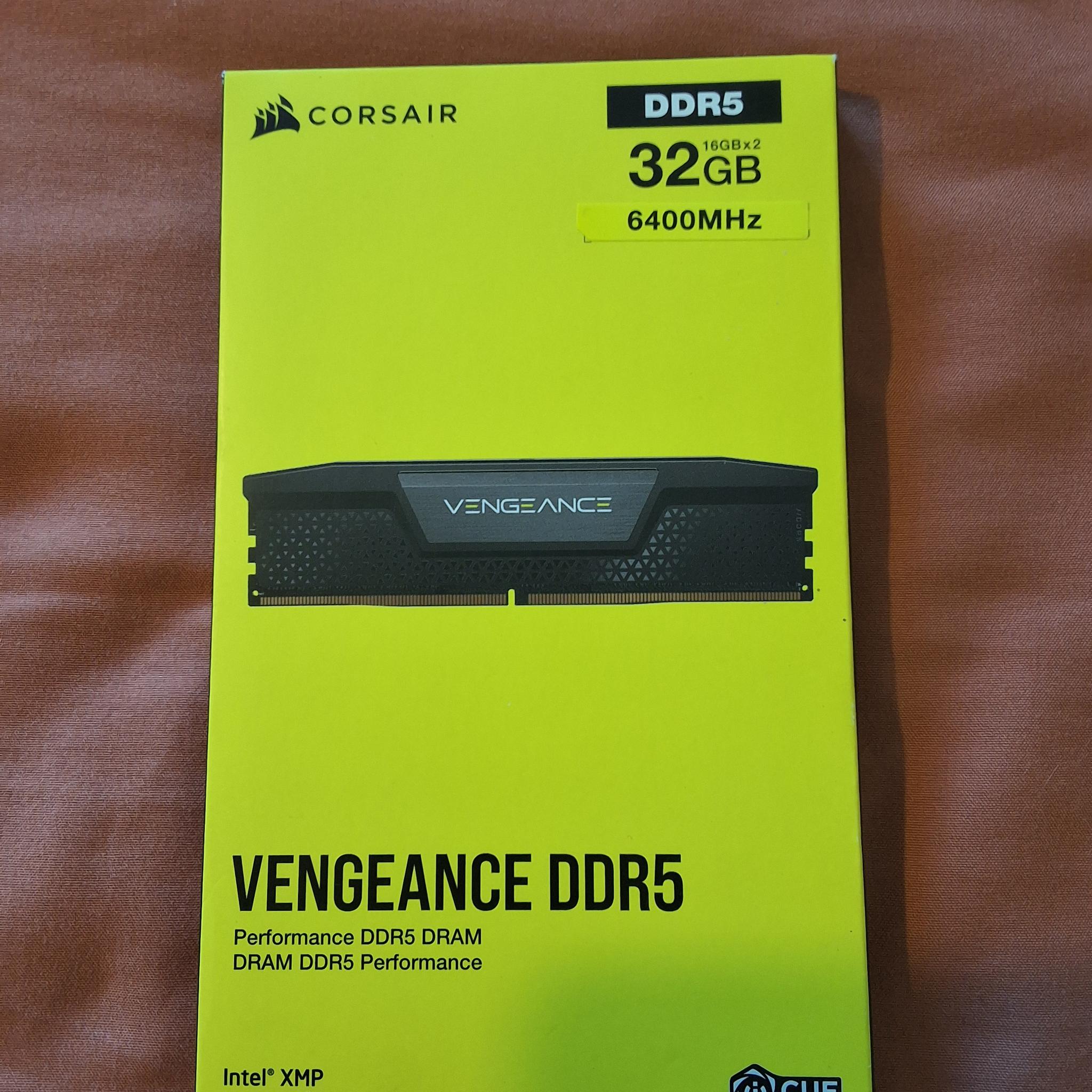 32 GB CORSAIR VENGEANCE DDR5 6400 MHZ INTEL XMP