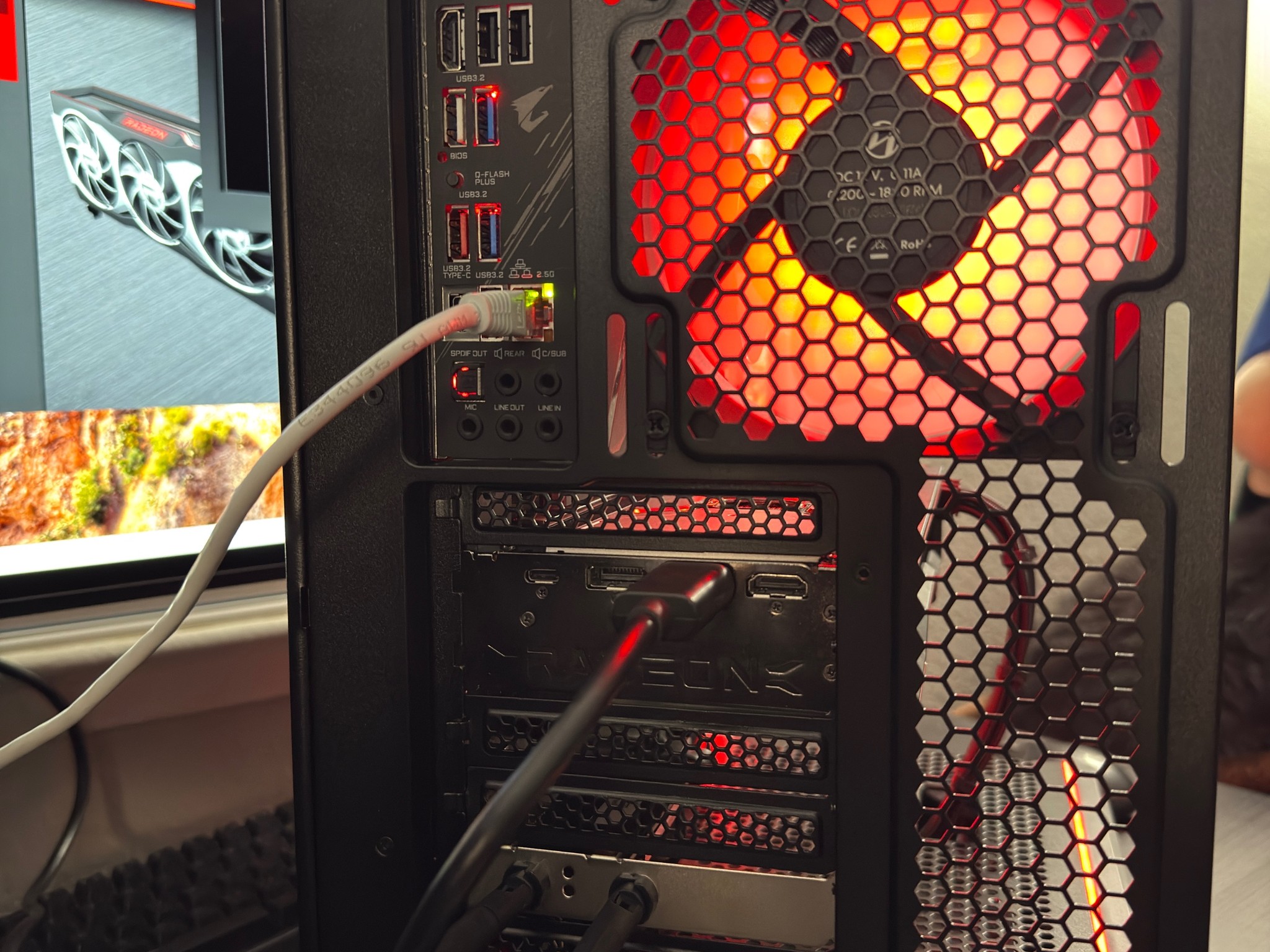 RX 6900 XT Gaming PC | Ryzen 5800X | 32GB RAM | 1TB NVME | WiFi/BT | Windows 11