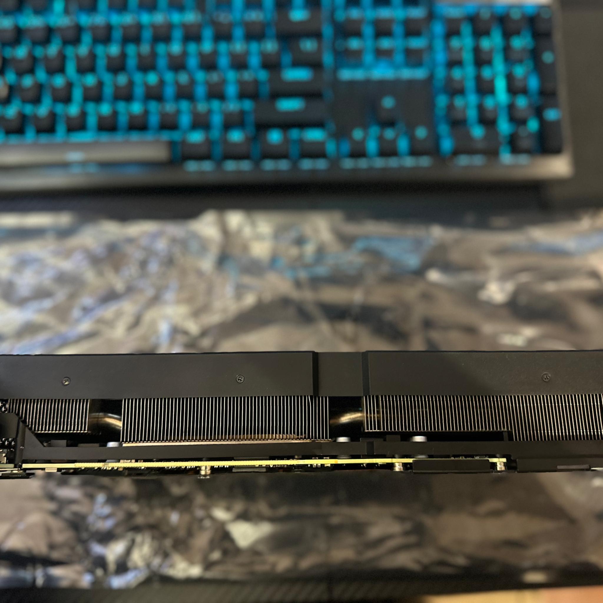 DELL ALIENWARE OEM NVIDIA GeForce RTX 3090 24GB GDDR6 Graphics Card GPU