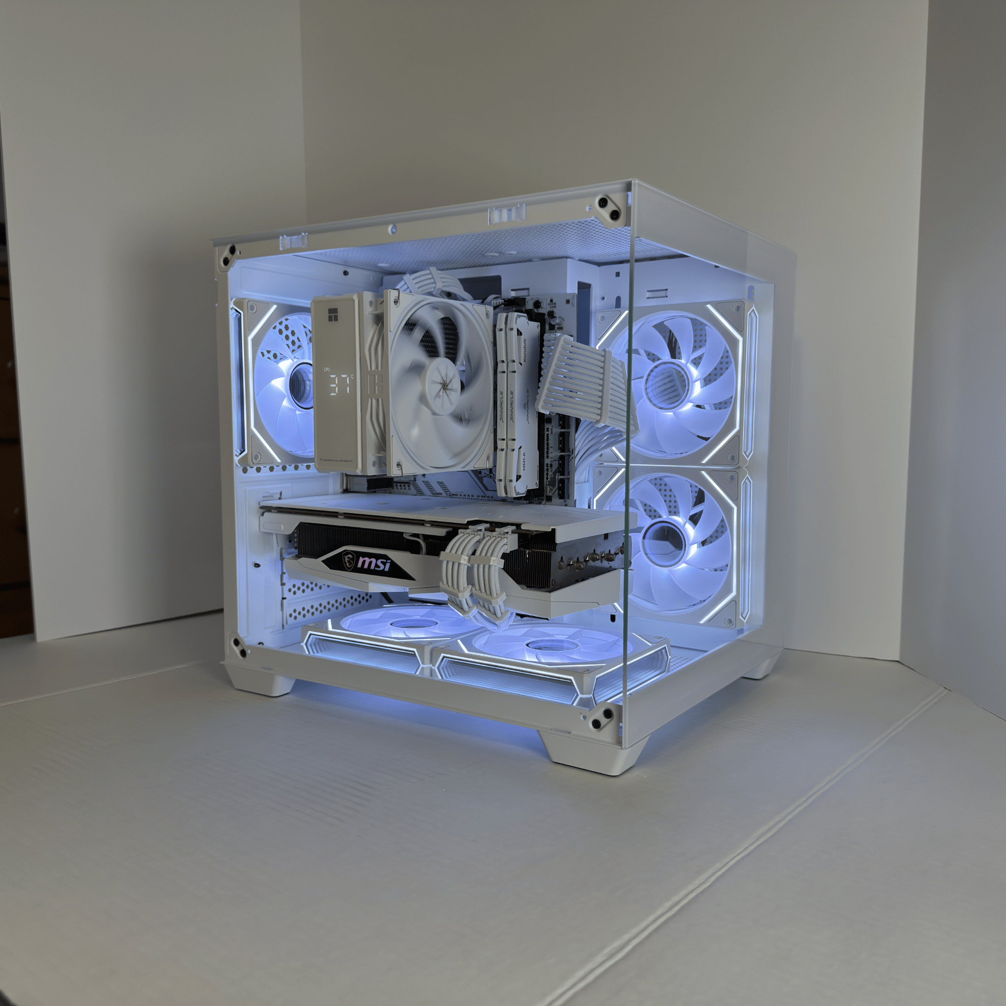 Infinite Cloud 1440p | RX 6700 XT | Ryzen 5 5600 | 1TB NVMe