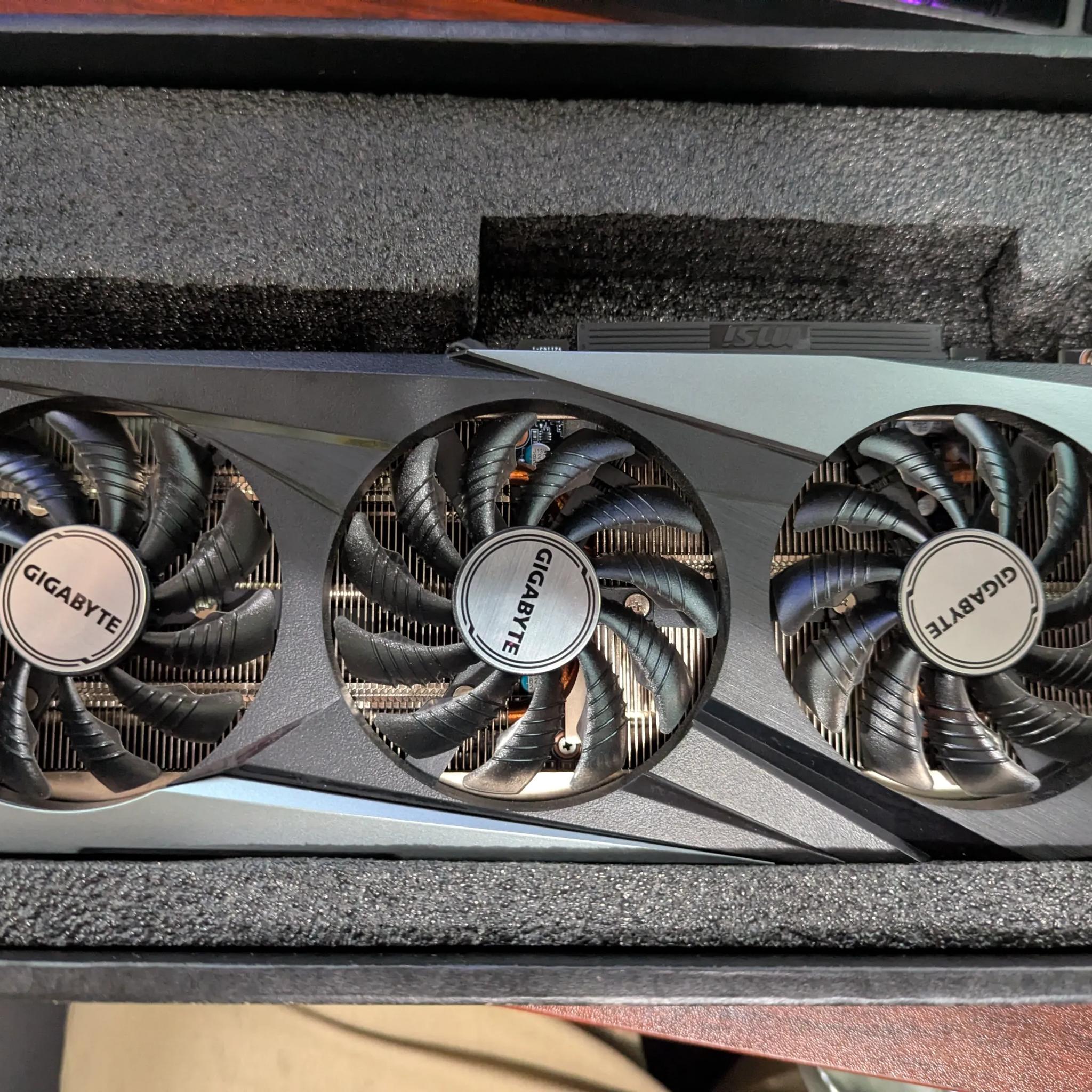 GIGABYTE GeForce RTX 3060 Gaming OC 12G Graphics Card