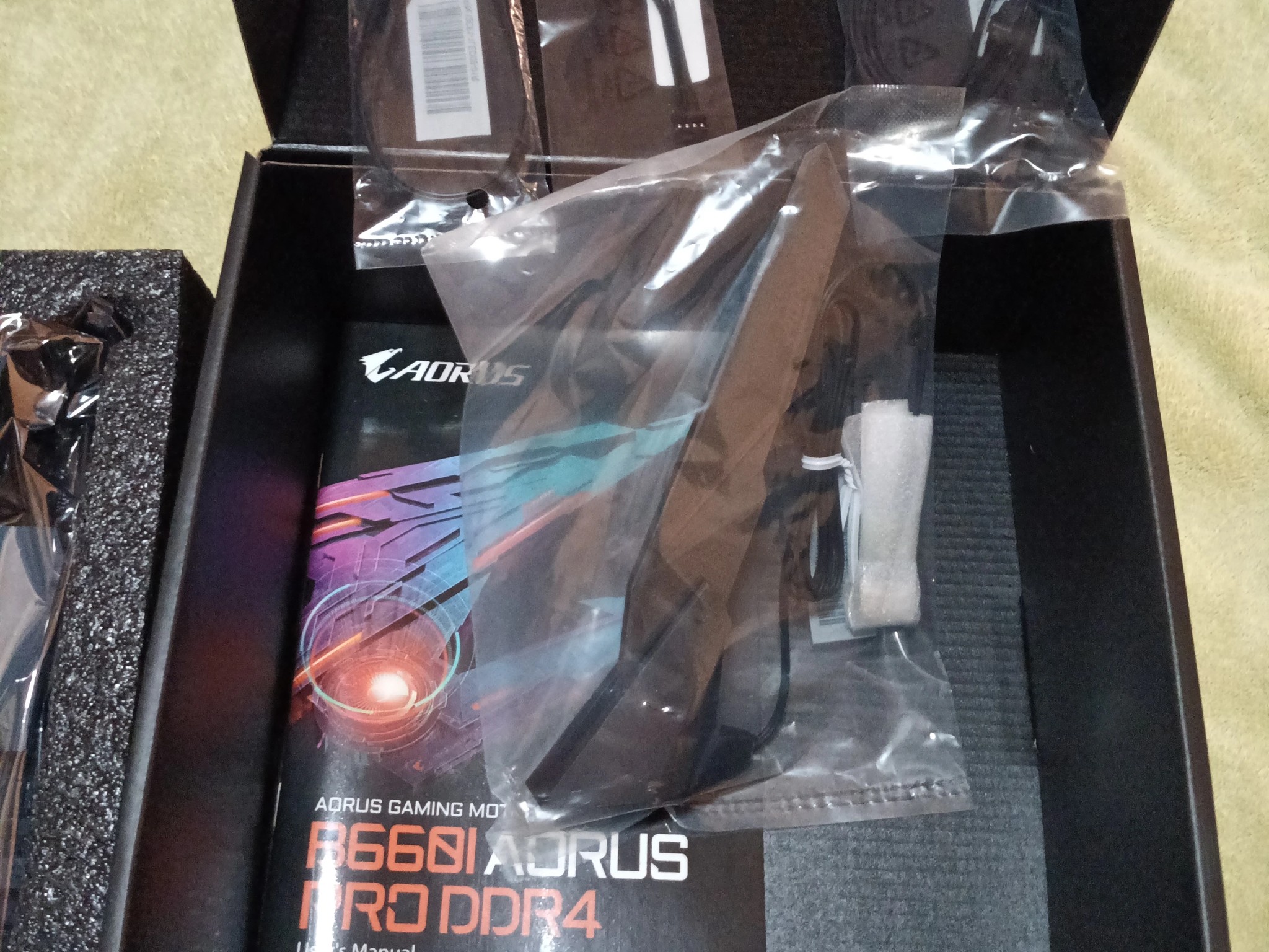 GIGABYTE B660I AORUS Pro DDR4