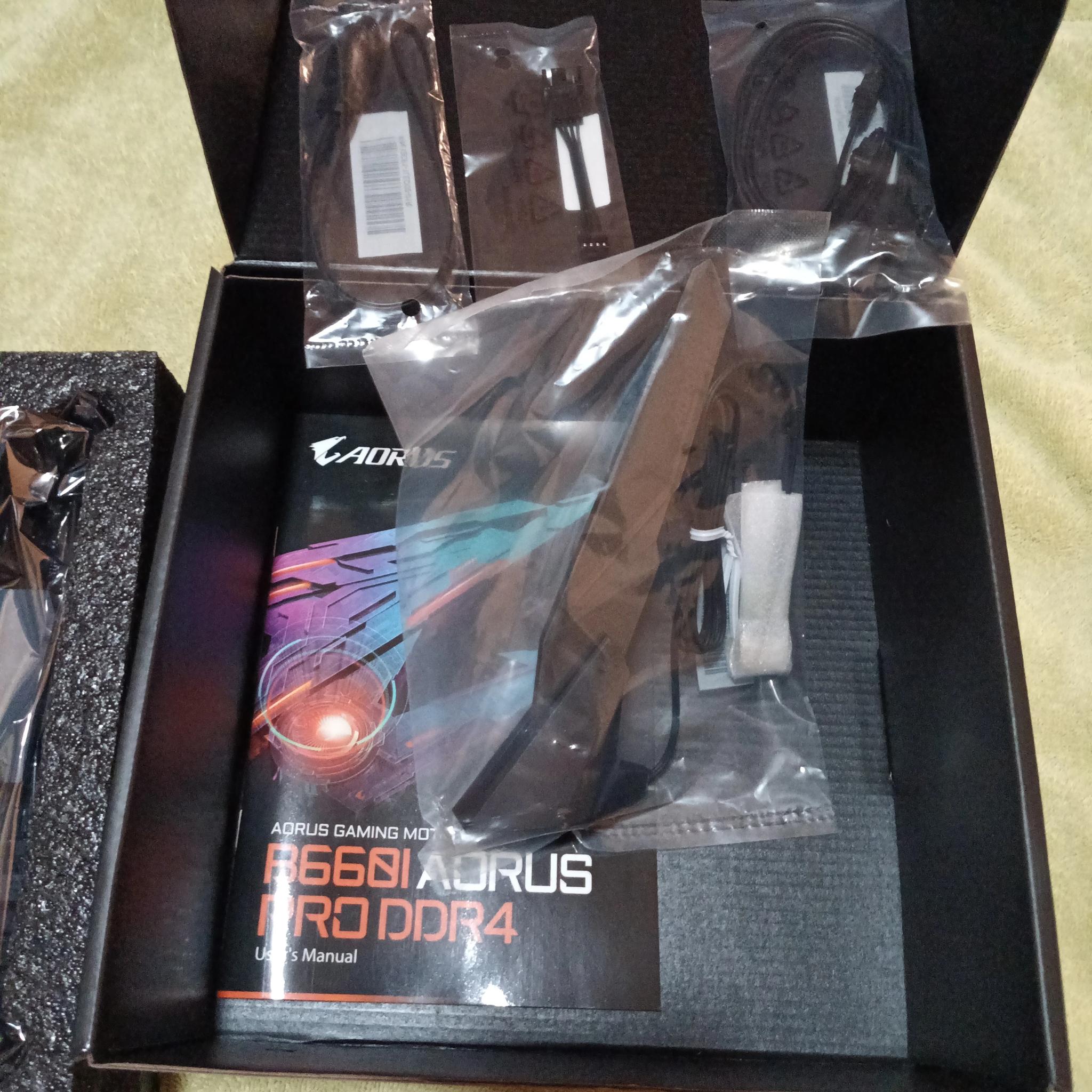 GIGABYTE B660I AORUS Pro DDR4