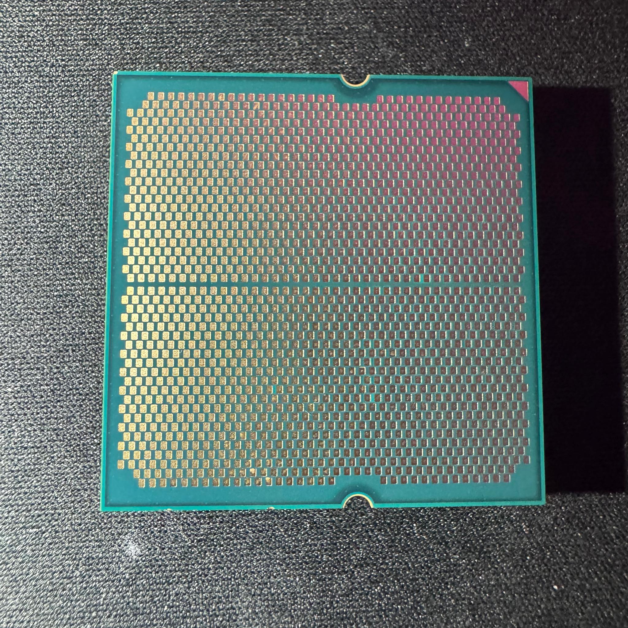 AMD Ryzen 7 7700X