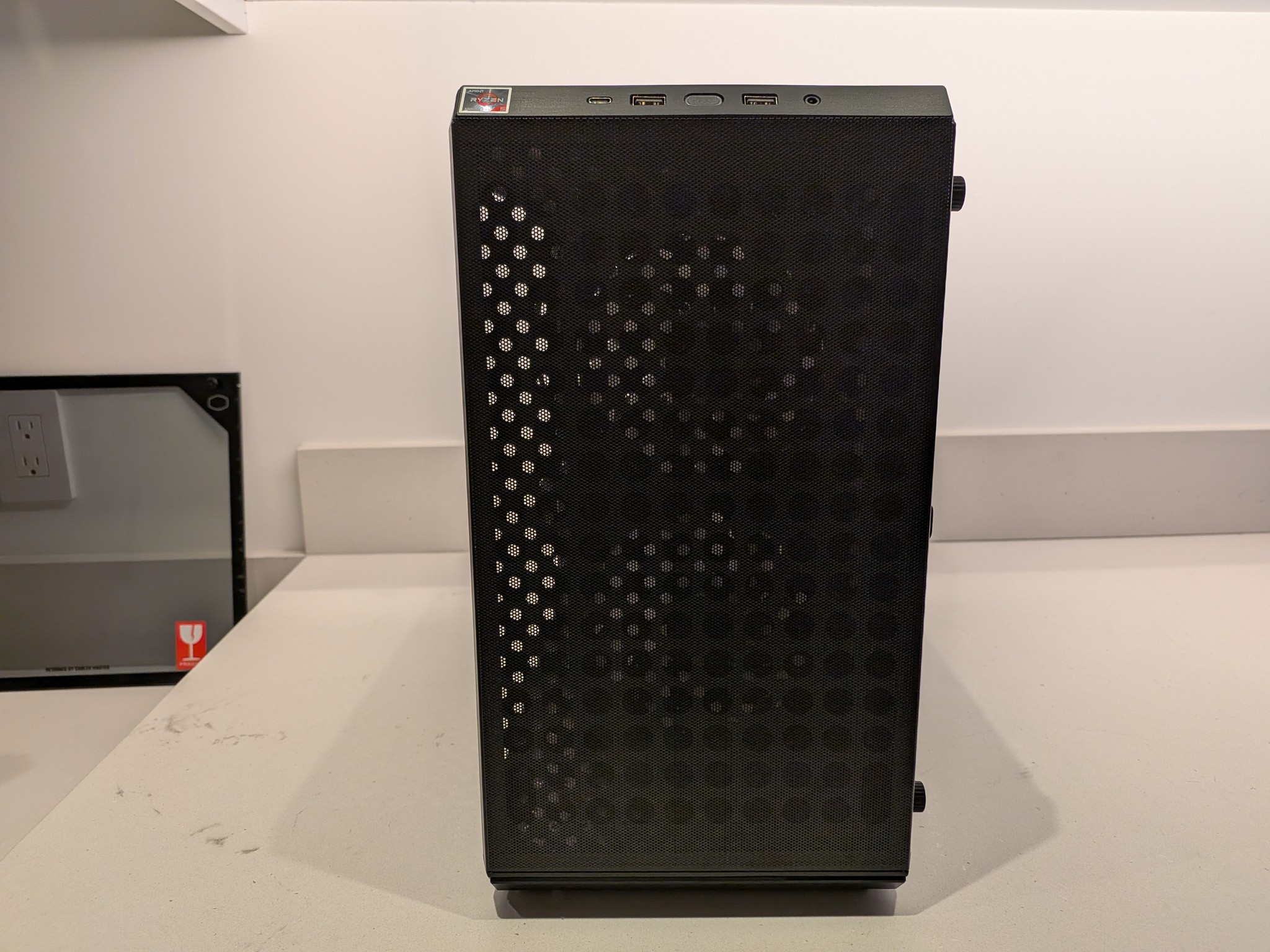 1080p Budget Starter - Intel Arc B580, Ryzen 5 5500, 32 GB DDR4 RAM, 1 TB NVME, RGB