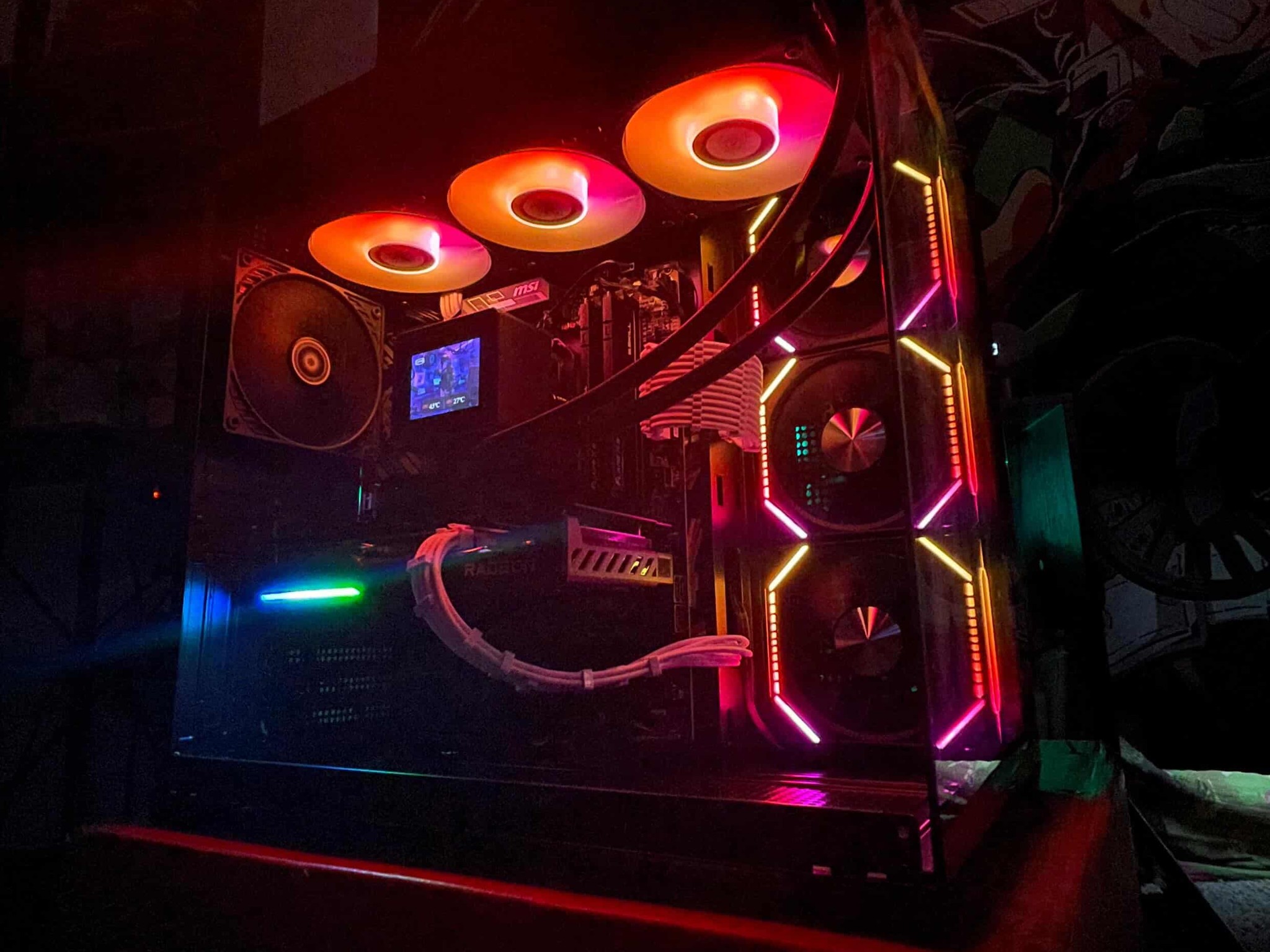 Ryzen 5 9600X | RX 9060 XT 16GB | 32GB DDR5 | 1TB NVMe | Windows 11 Pro