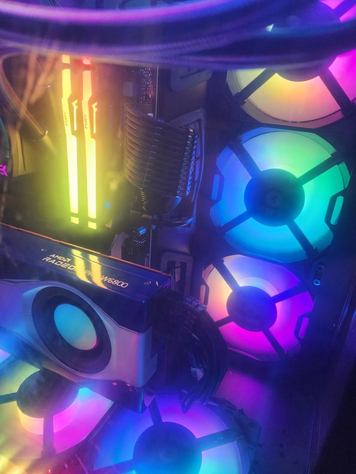 EK 165 Battle Gaming PC | Ryzen 7 7800X3D | 32GB RAM | Radeon Pro W6800