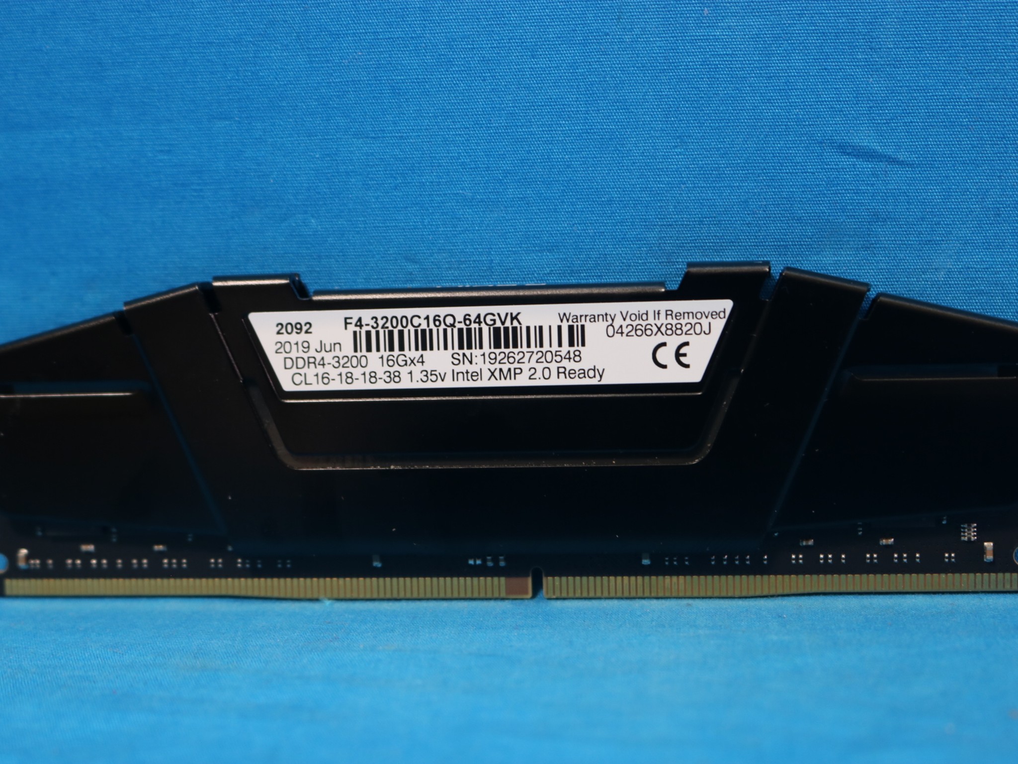 G.Skill RipJaws V 32GB (2x16GB) DDR4-3200MHz CL16 1.35V Desktop RAM F4-3200C16Q-64GVK