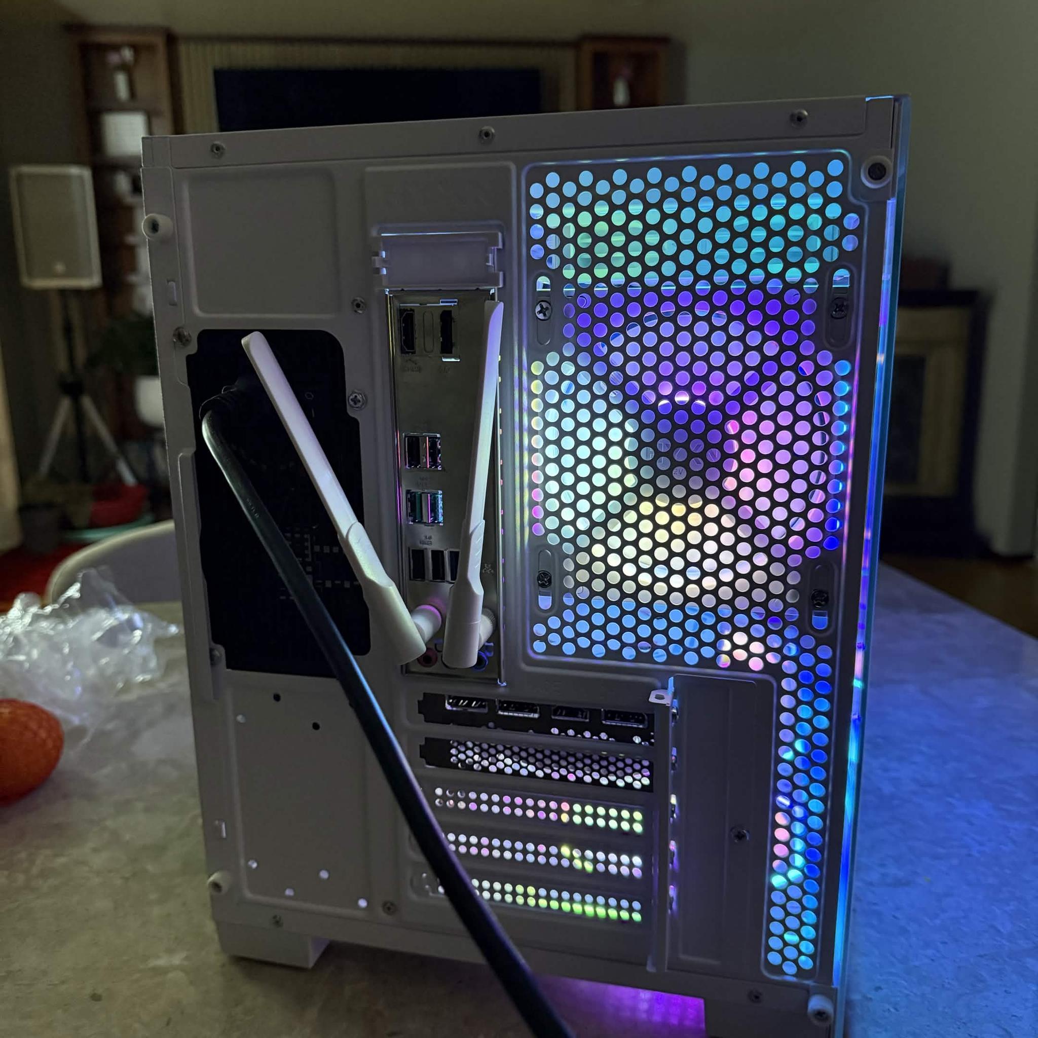 ❄️ Clean White RTX 4060 Build ❄️ i7-13700KF • DDR5 • 1TB NVMe • AIO Cooled