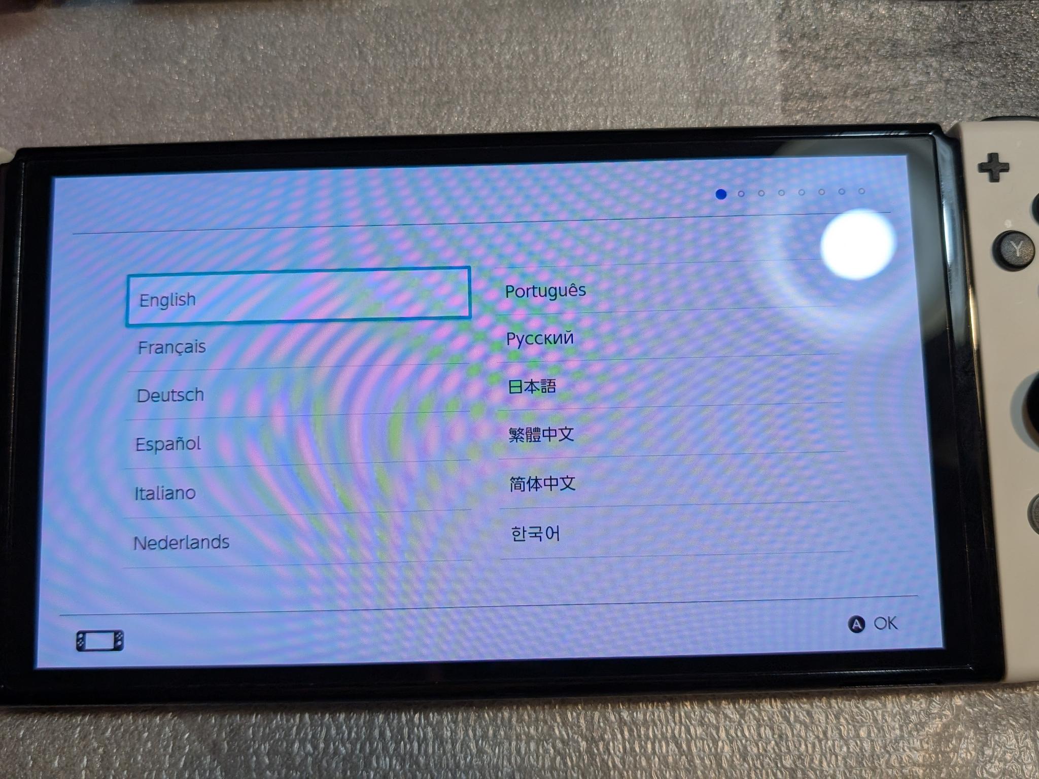 Switch OLED White (Used but like new) w/ original packaging