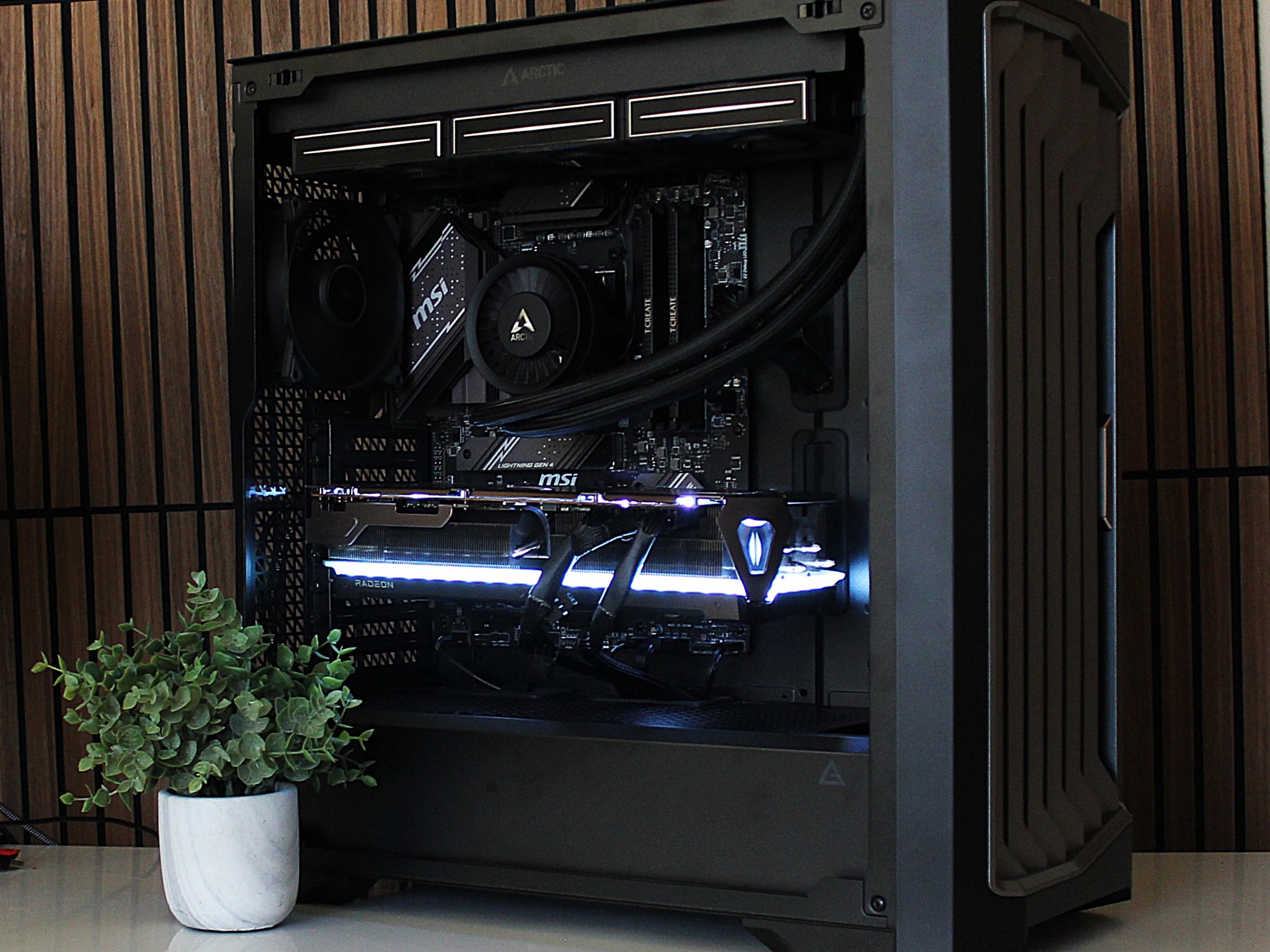 Stealth Machine V1 | 7800X3D | 7900XTX 24GB | 32GB DDR5 | Arctic Cooling| 850W | WIN11 | AM5