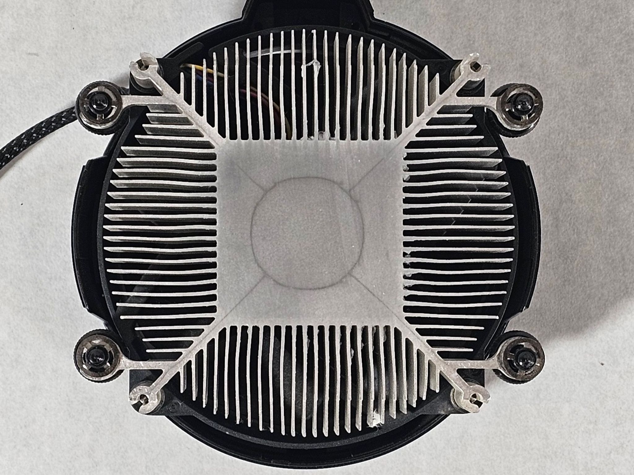 AMD Wraith 327 Stealth Ryzen Heatsink/Fan AM4 CPU Cooler
