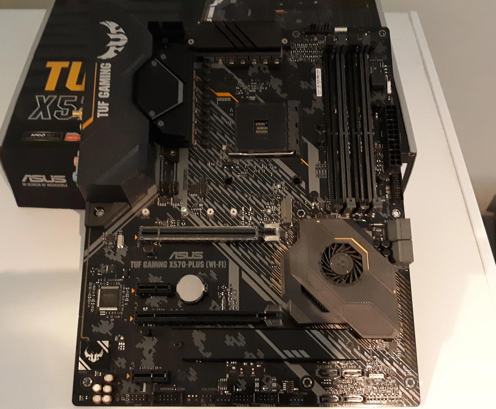 ASUS TUF GAMING X570-PLUS (Wi-Fi) Socket AM4 ATX Motherboard