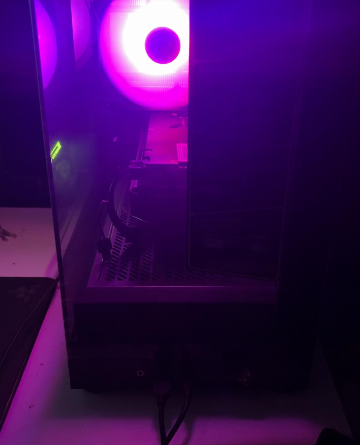 GTX 1060 | Ryzen 3 3100 | 16GB | 512 ssd