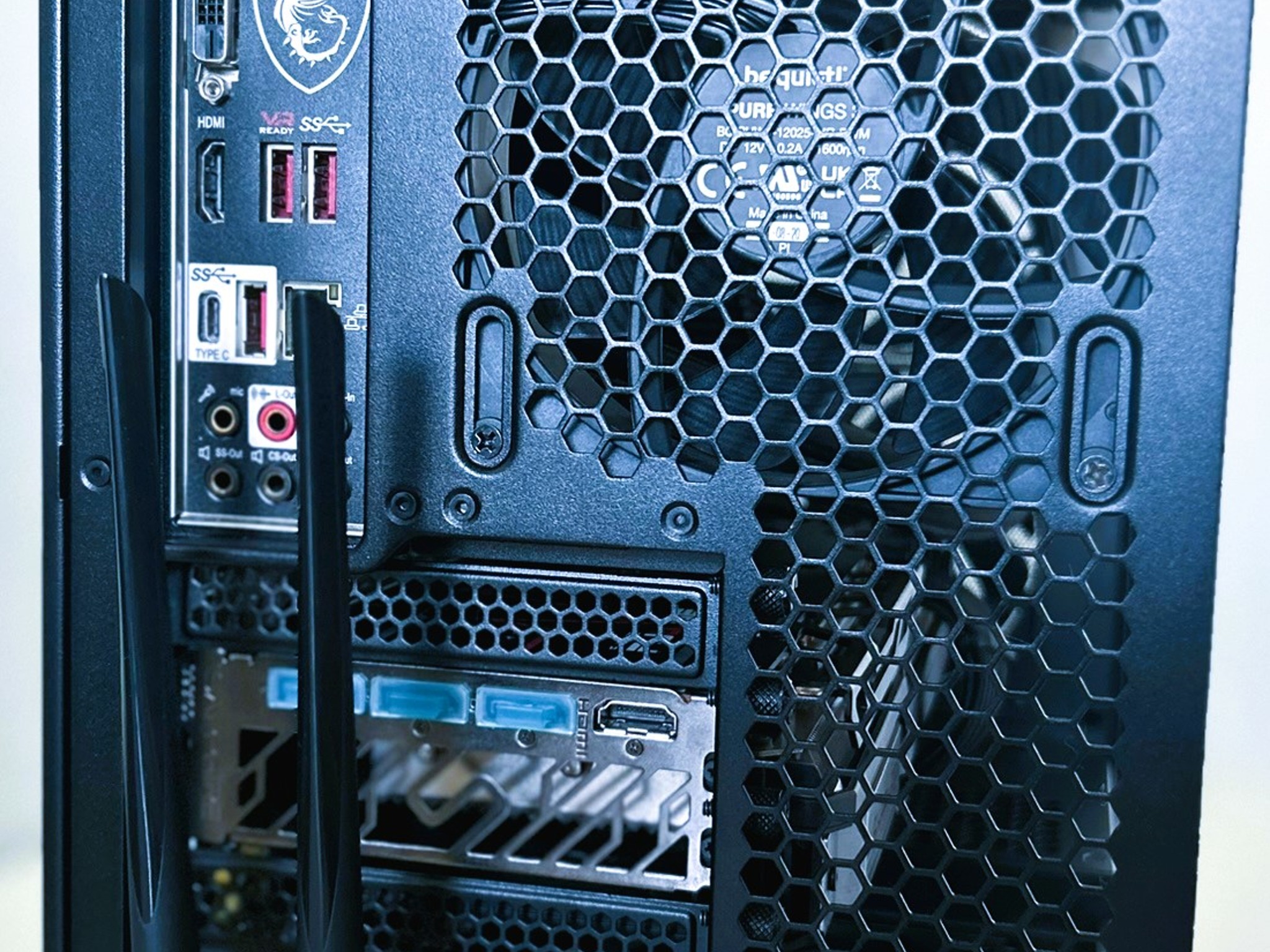 Black Death 5800x3D/RX 6800 16GB 64GBRAM