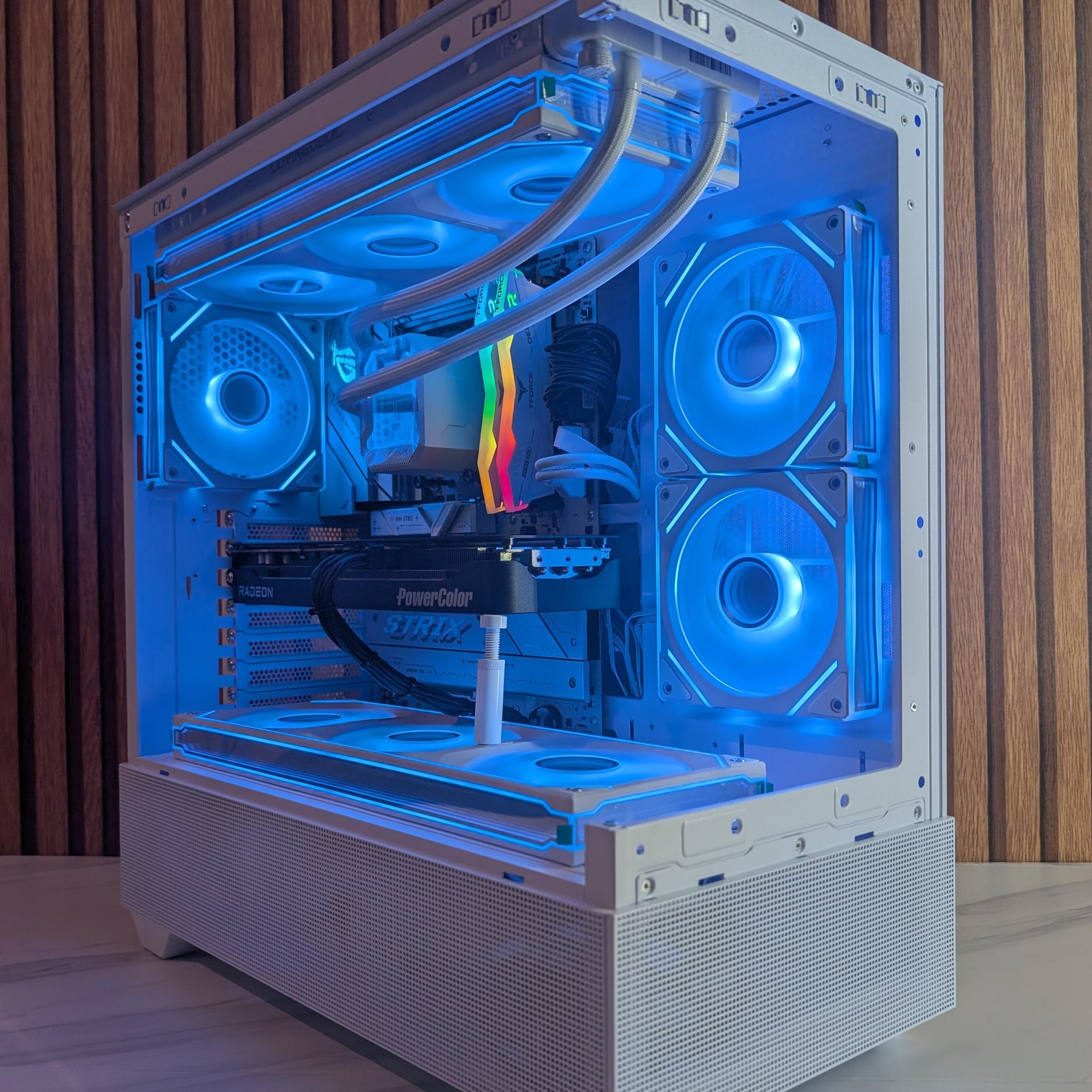 RX 9070XT 16GB | RYZEN 5 9600X | 1TB NVME | 16GB DDR5 | 850W